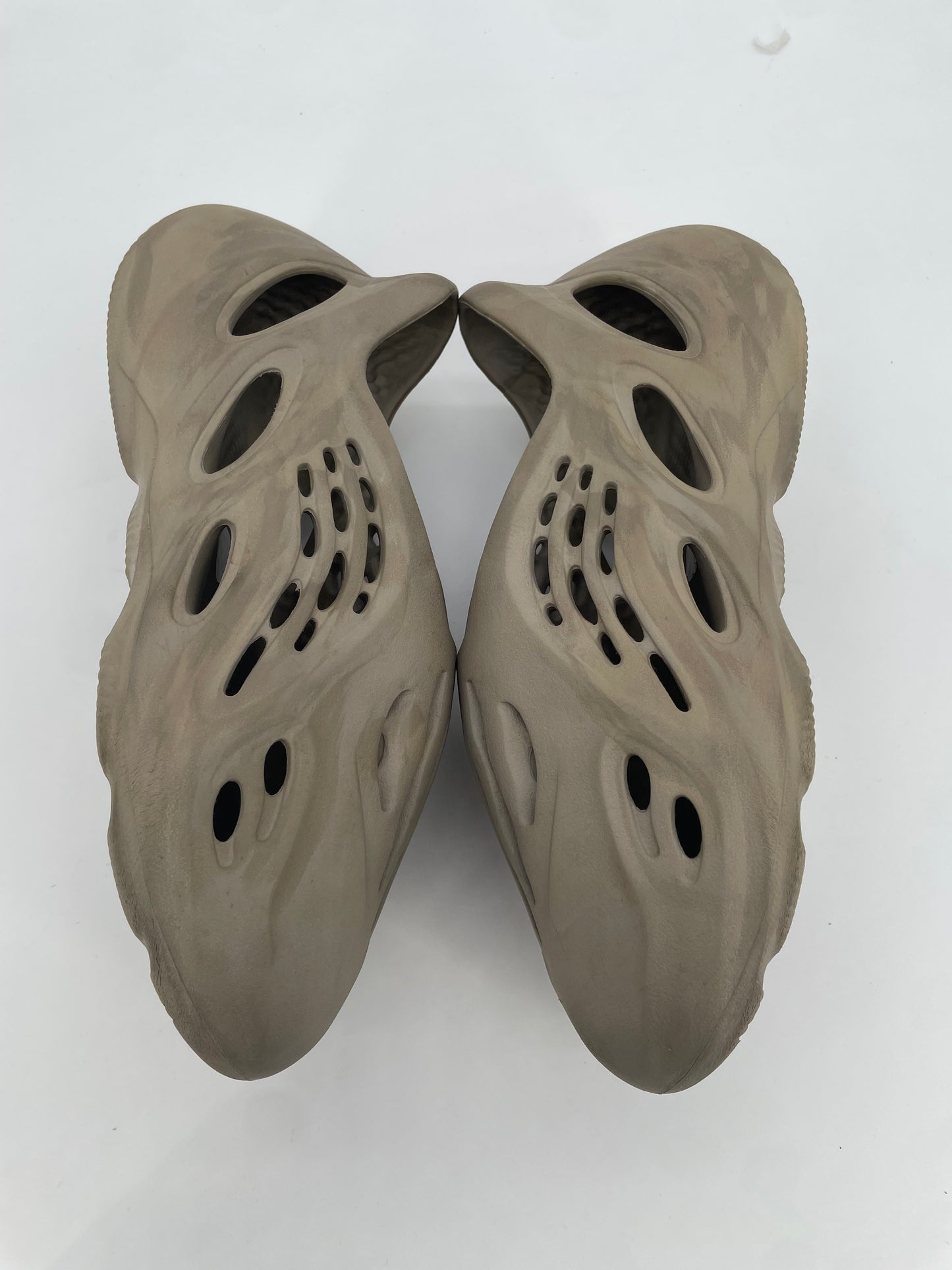 adidas Yeezy Foam RNNR Sulfur