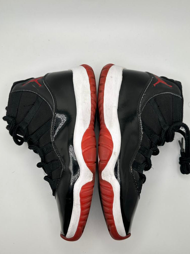 Jordan 11 Retro Playoffs Bred (2019)