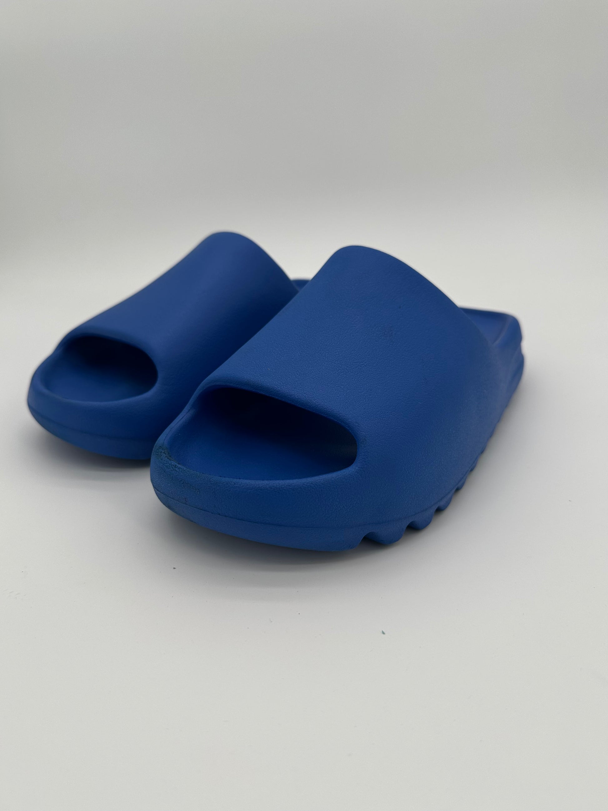adidas Yeezy Slide Azure