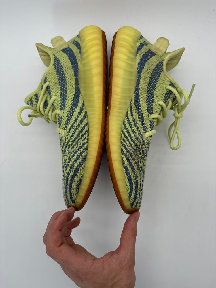 adidas Yeezy Boost 350 V2 Semi Frozen Yellow