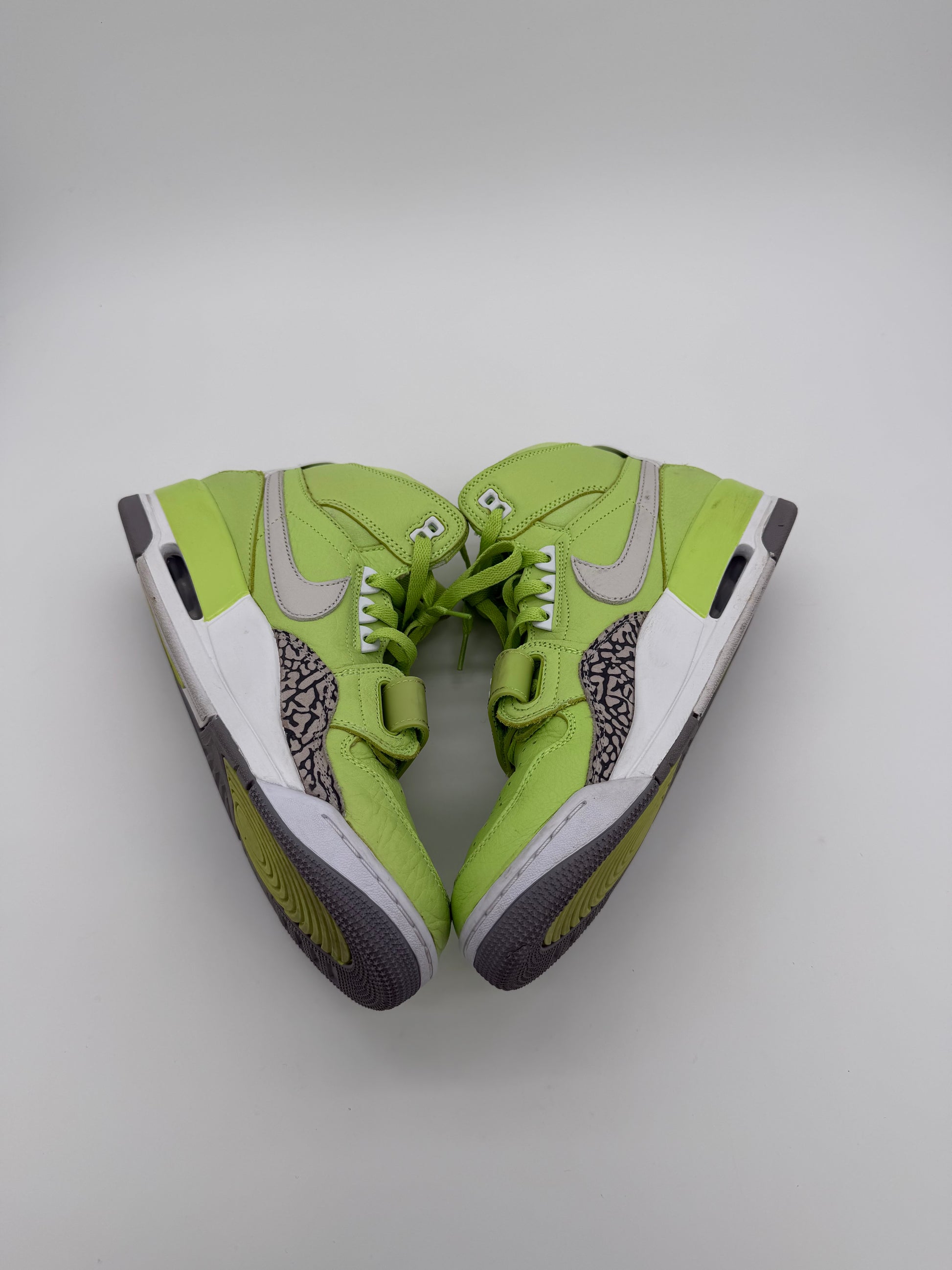 Jordan Legacy 312 Ghost Green