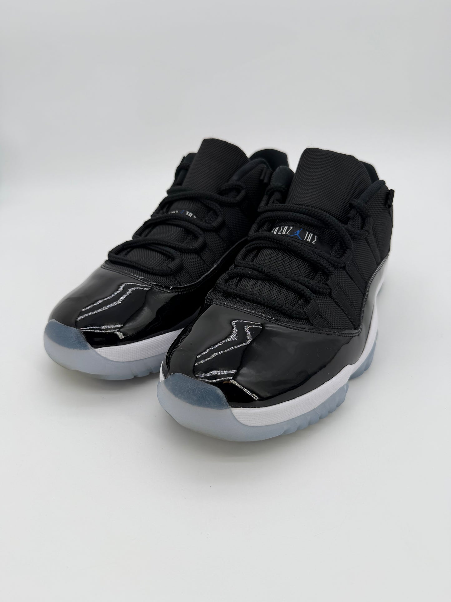 Jordan 11 Retro Low Space Jam