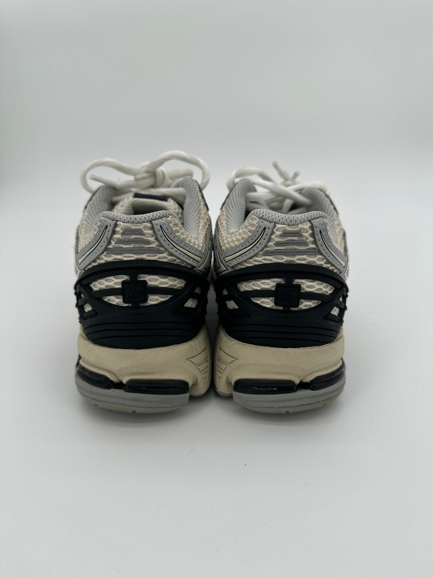 New Balance 1906R Beige/White Grey