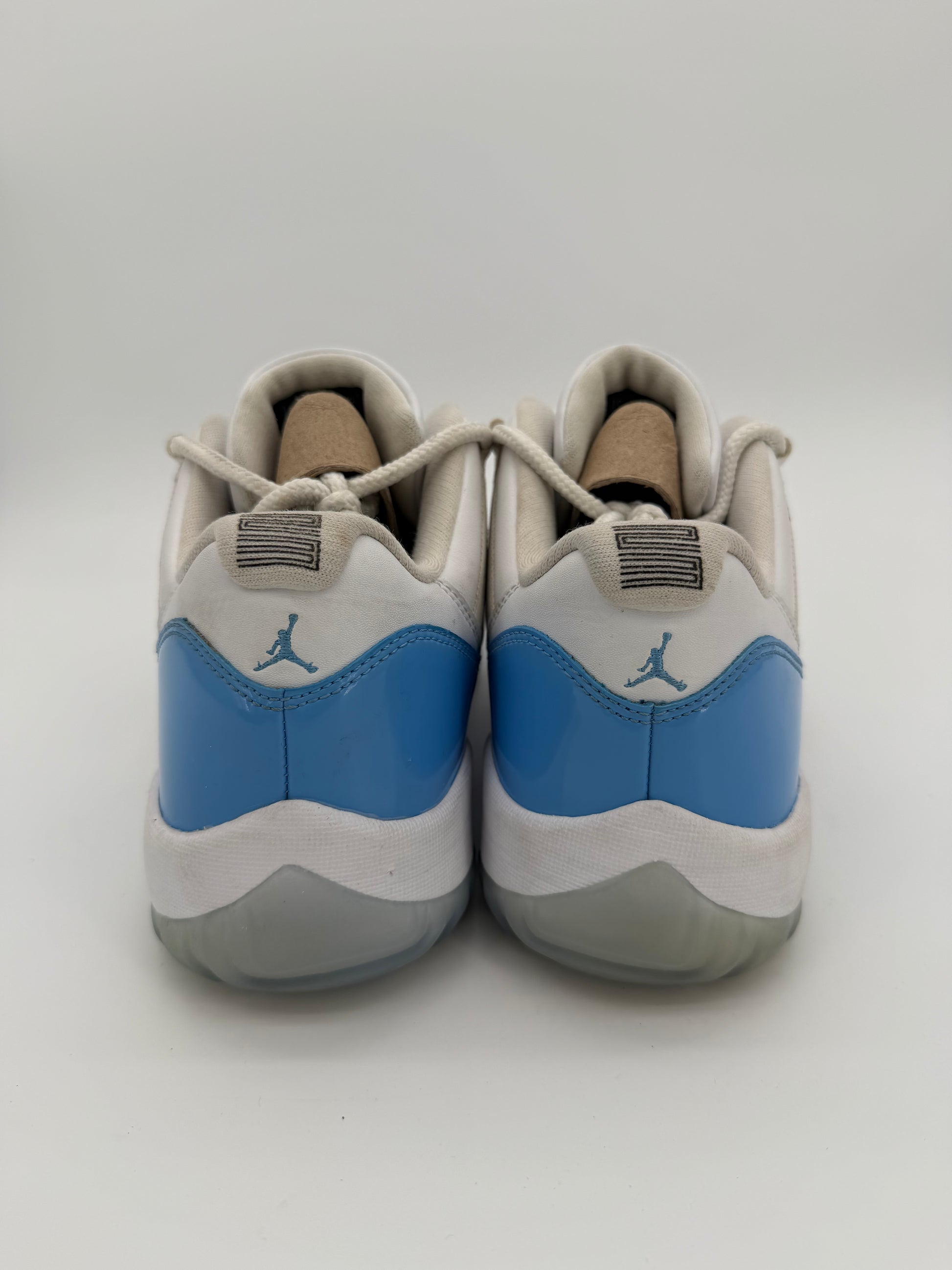 Jordan 11 Retro Low University Blue (2017)