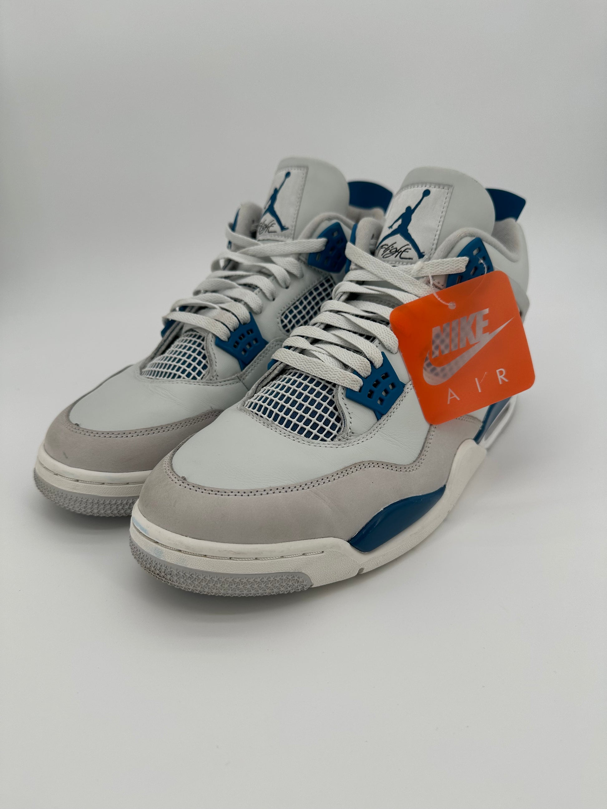 Jordan 4 Retro Military Blue (2024)