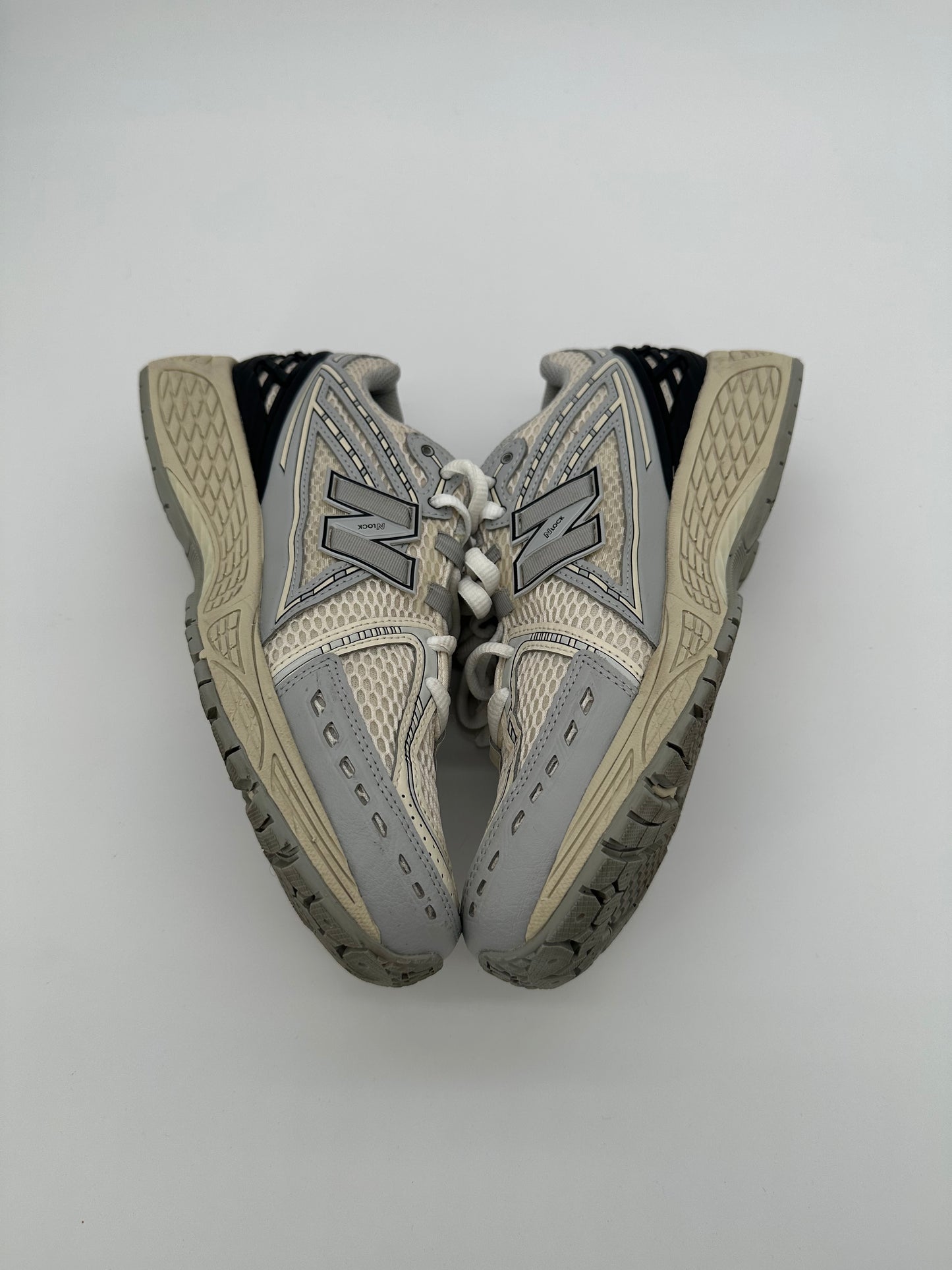 New Balance 1906R Beige/White Grey