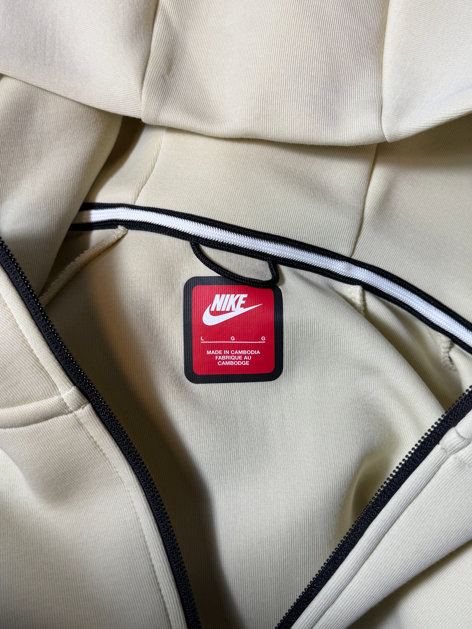 Nike Tech Hoodie Tan/Cream