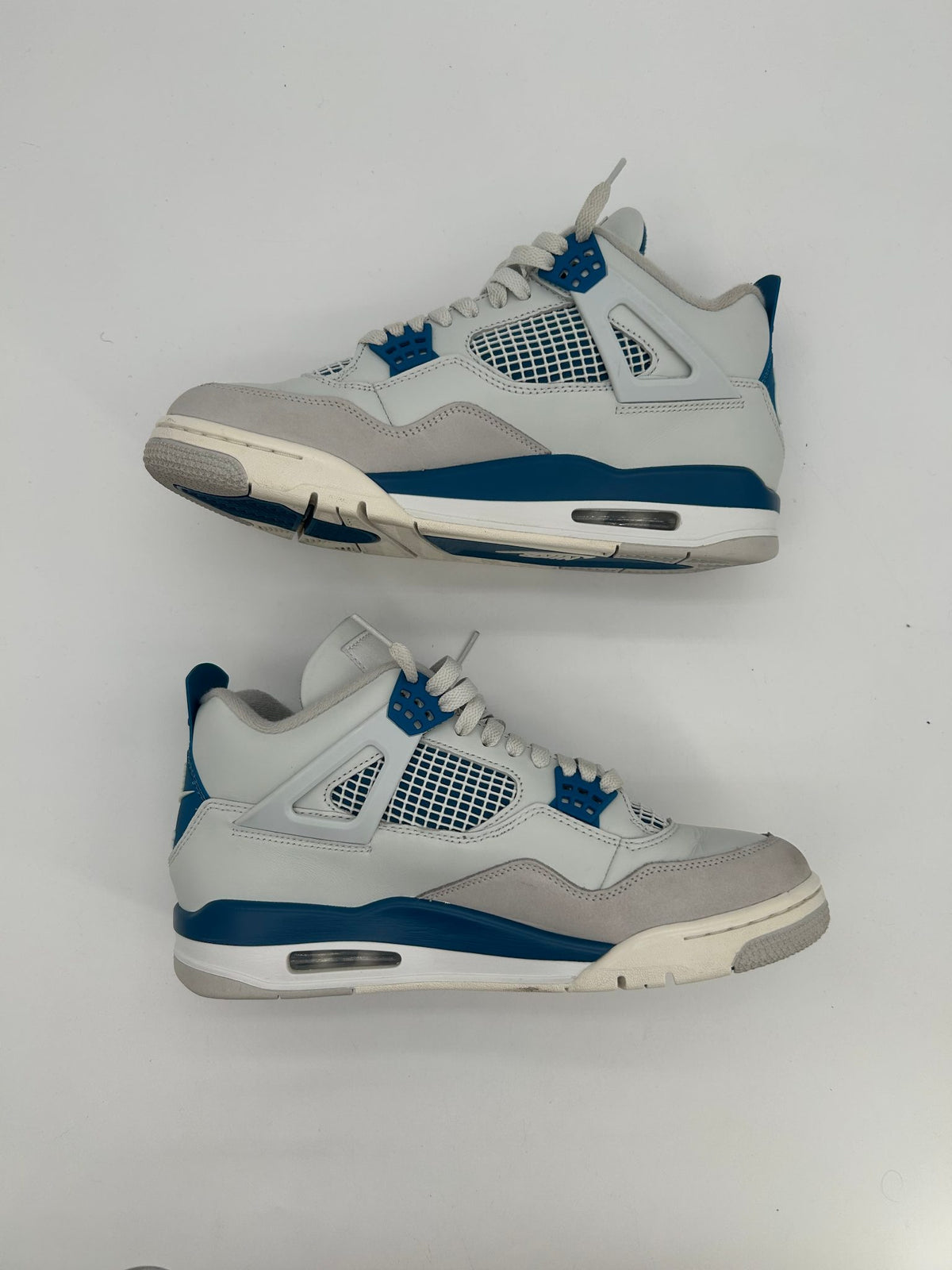 Jordan 4 Retro Military Blue (2024)