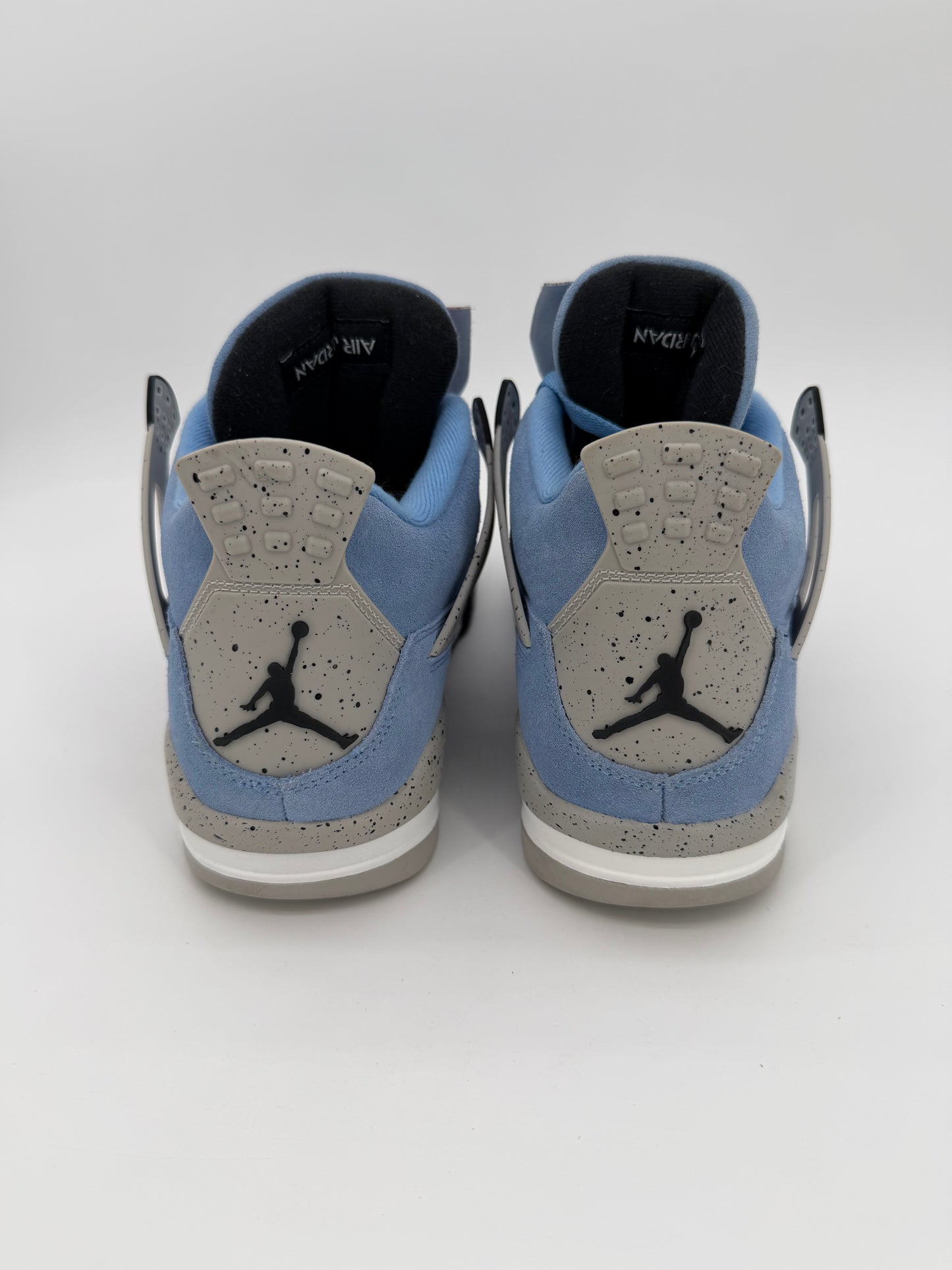 Jordan 4 Retro University Blue