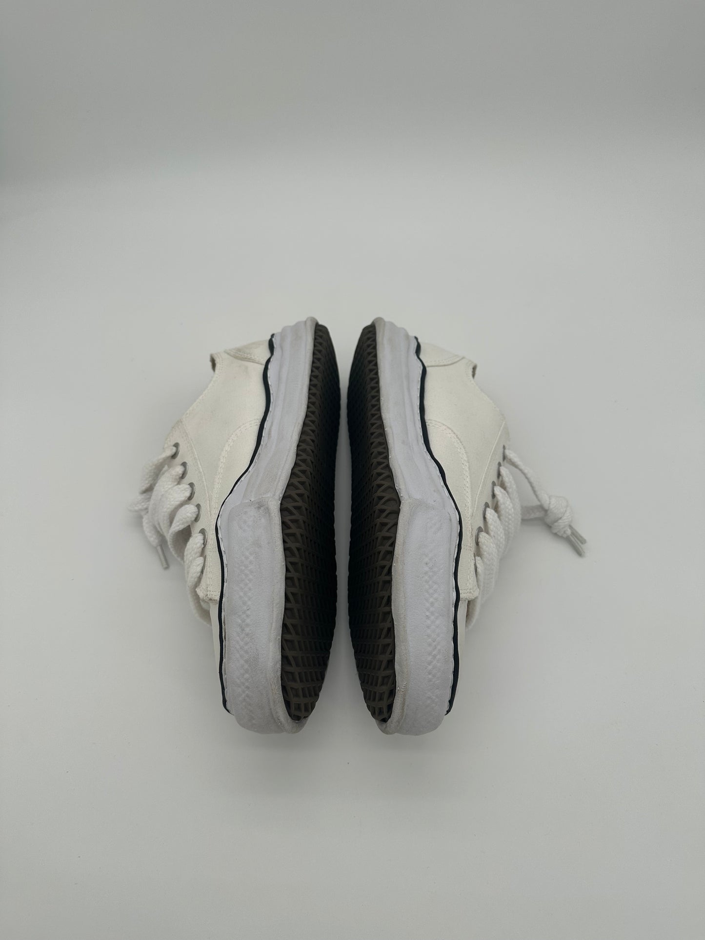 Maison Mihara Yasuhiro Peterson 23 OG Sole Canvas Low White