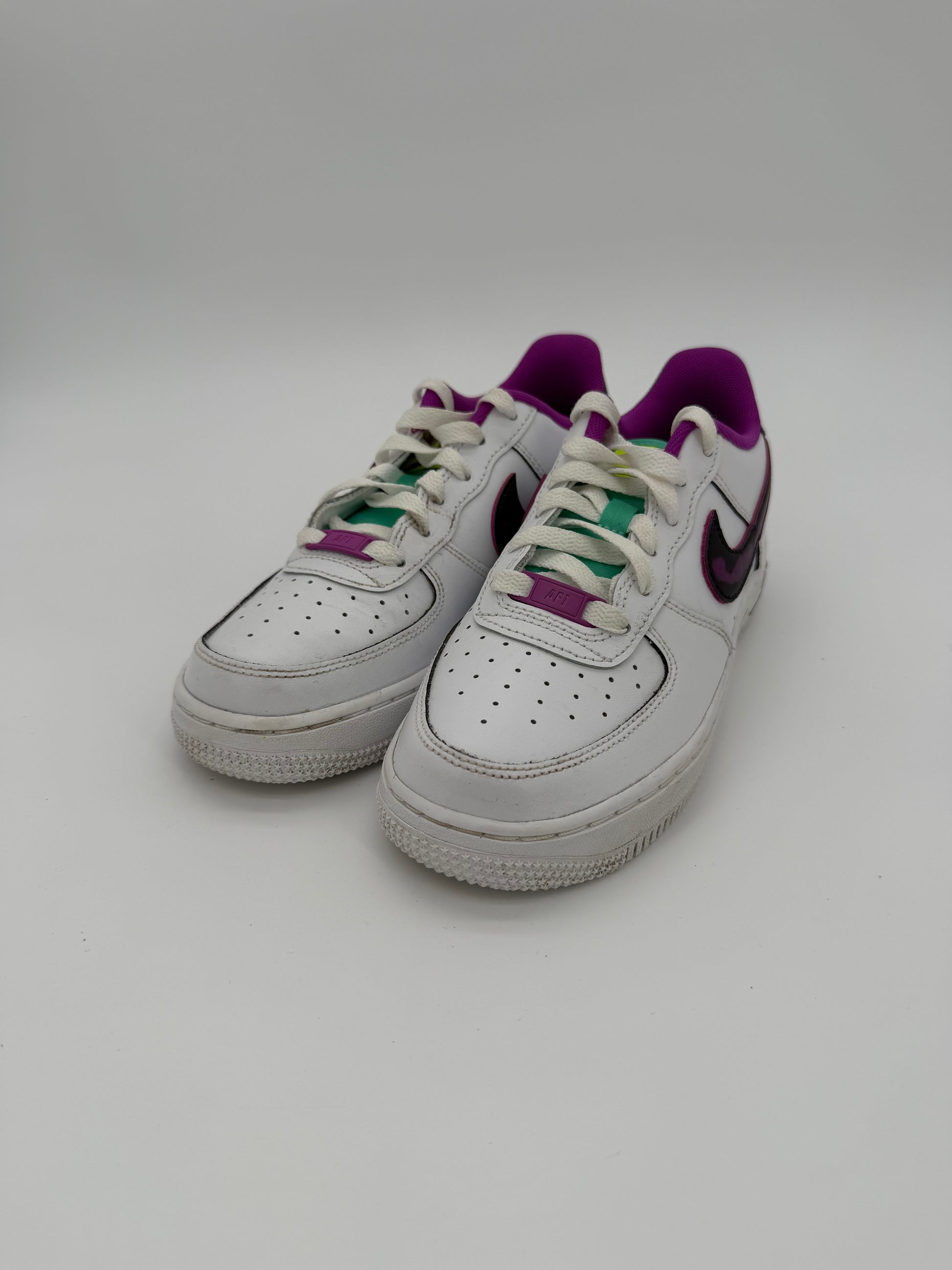 Nike Air Force 1 Low '07 LV8 Just Do It! White Vivid Purple (GS)