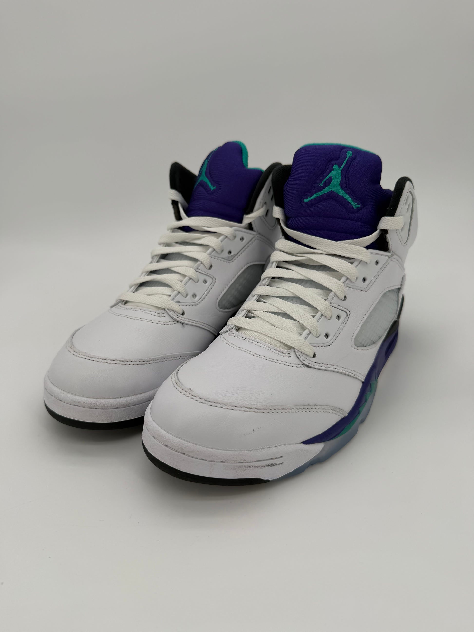 Jordan 5 Retro Grape (2025)