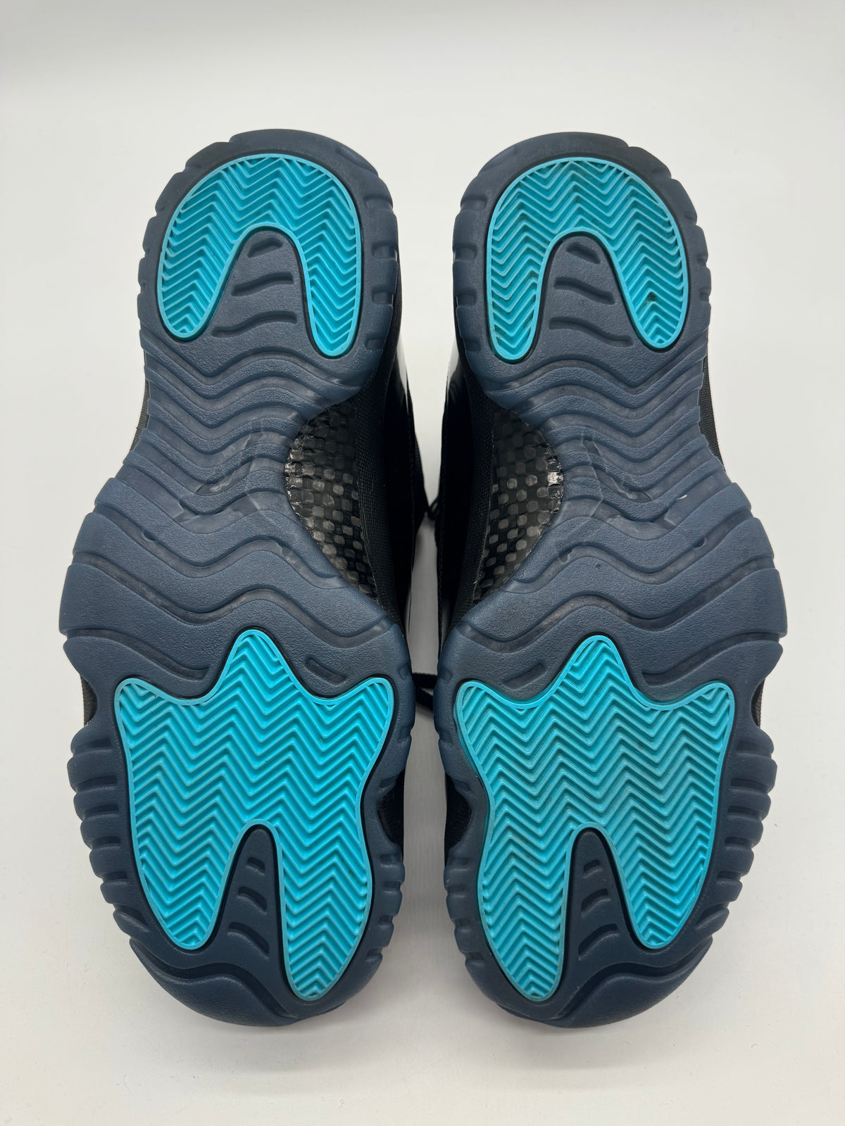 Jordan 11 Retro Gamma Blue (2025)