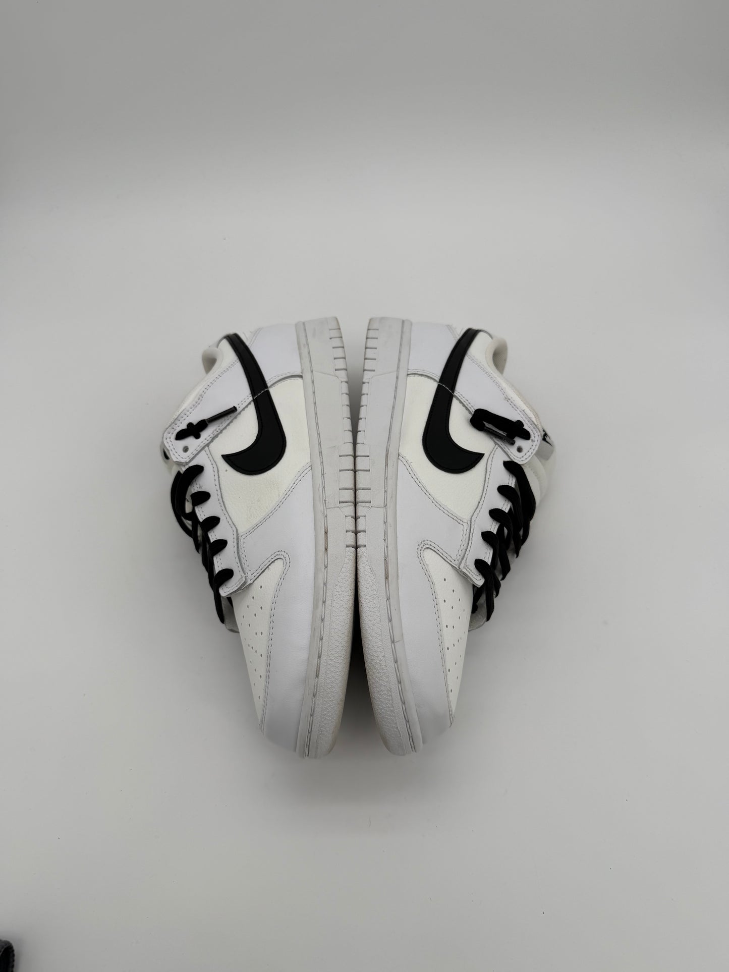 Nike Dunk Low Reverse Panda