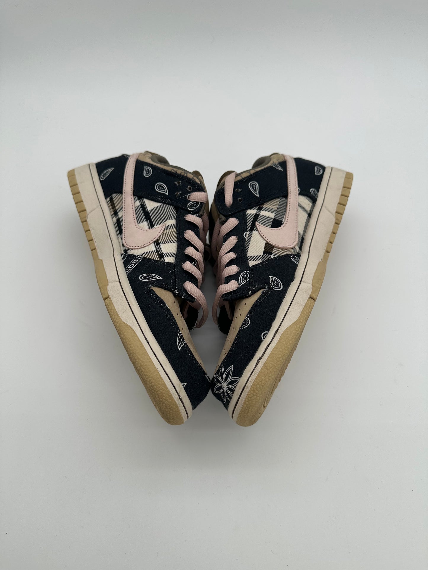 Nike SB Dunk Low Travis Scott (Special Box)