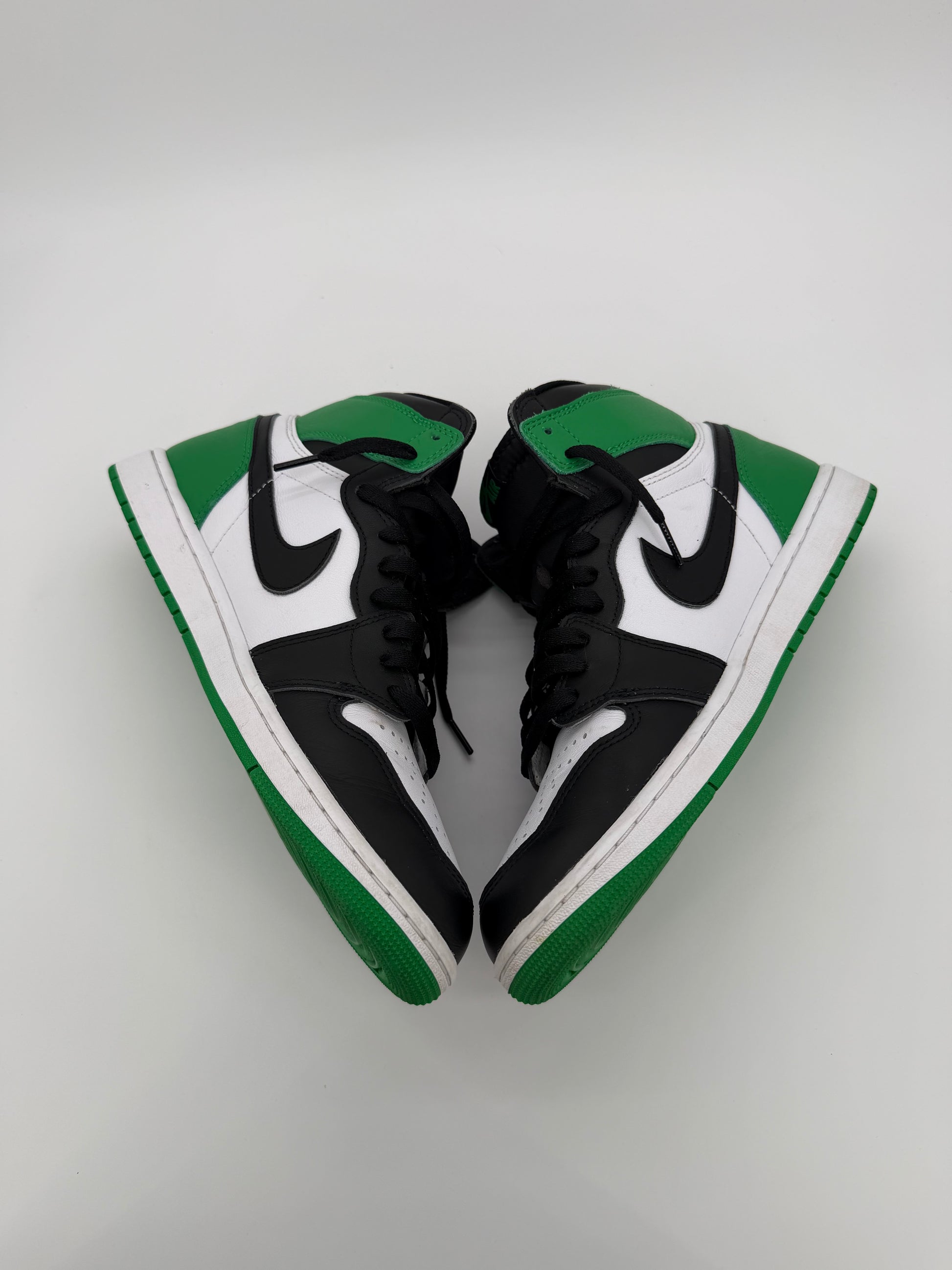 Jordan 1 Retro High OG Lucky Green