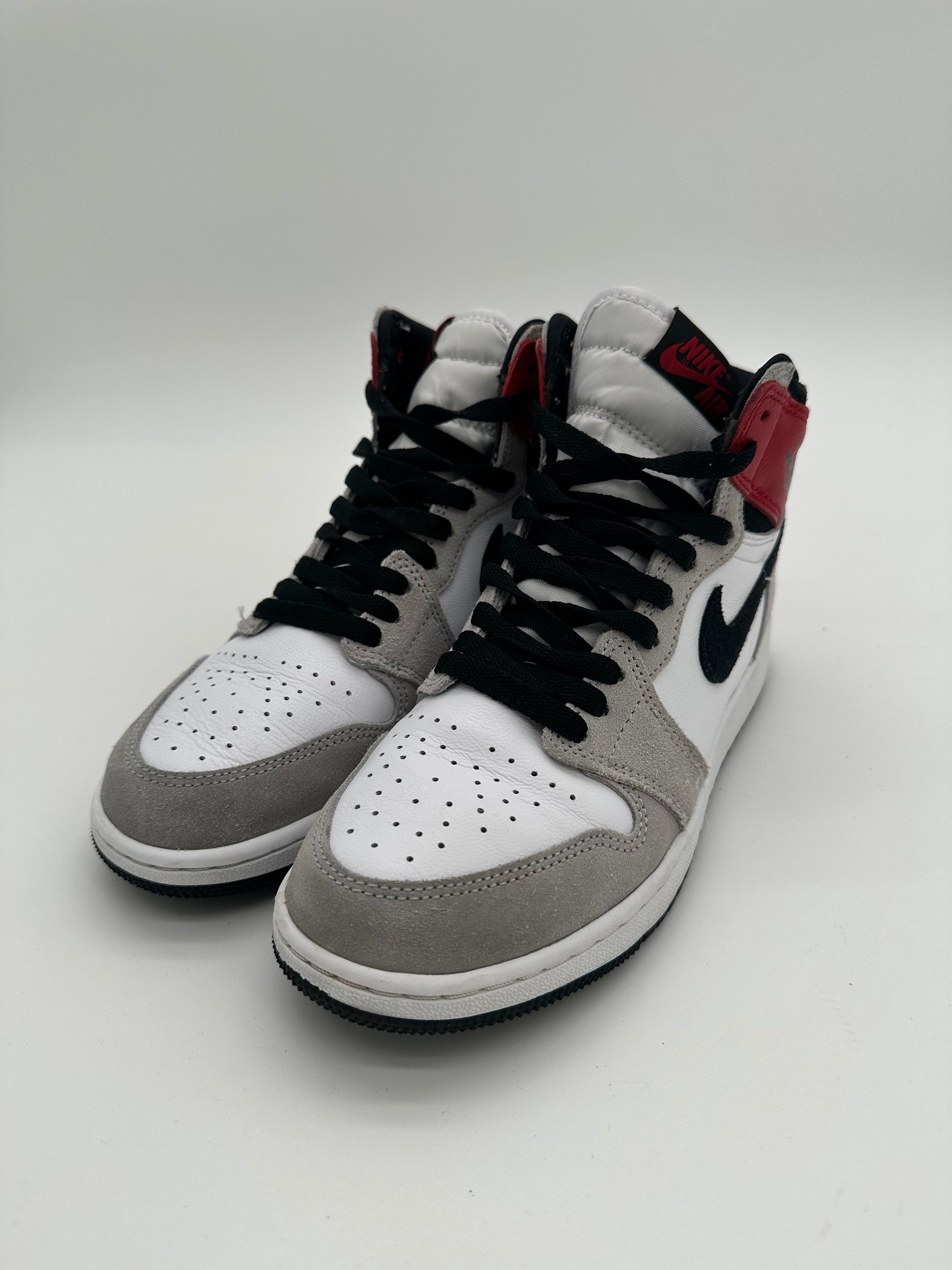 Jordan 1 Retro High Light Smoke Grey (GS)