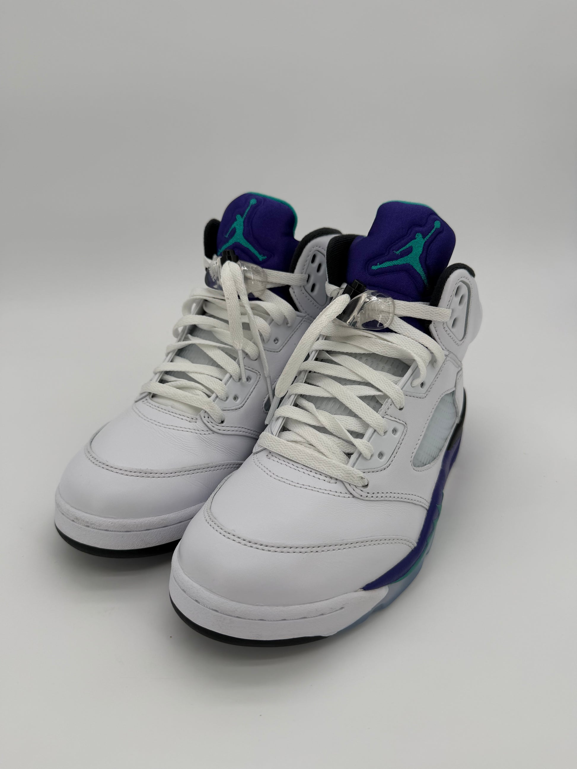 Jordan 5 Retro Grape (2025)