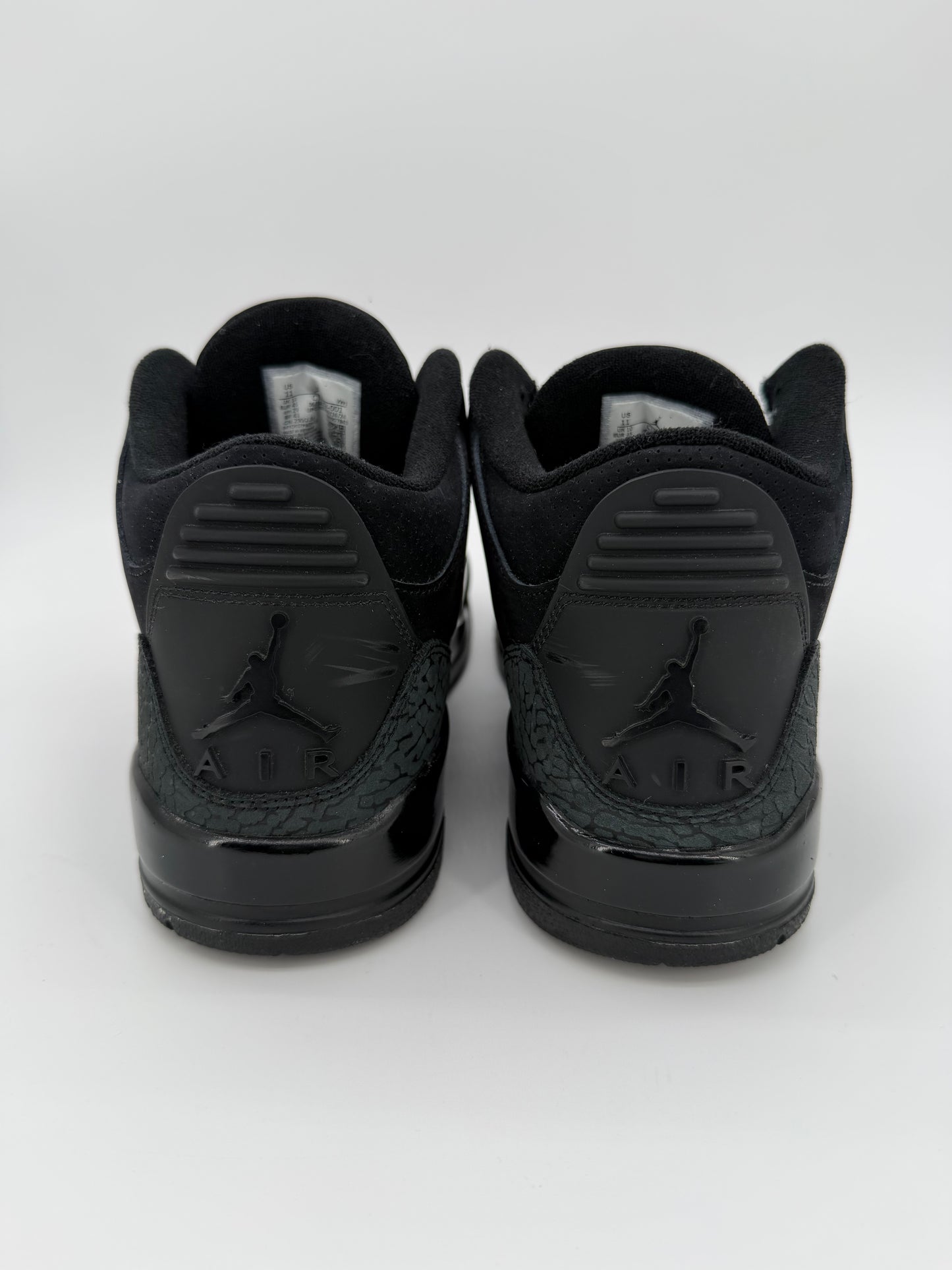 Jordan 3 Retro Black Cat (2025)