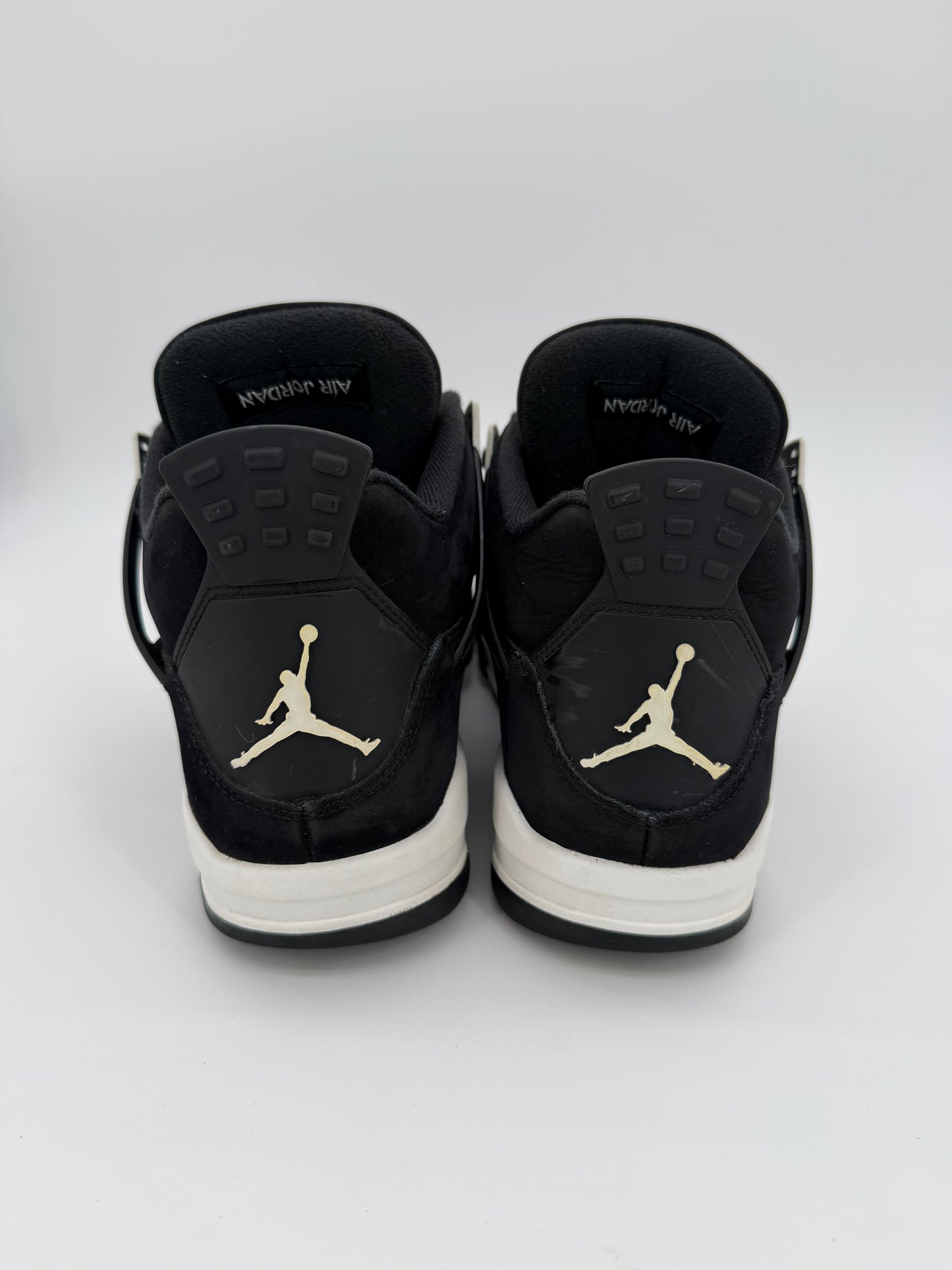 Jordan 4 Retro White Thunder