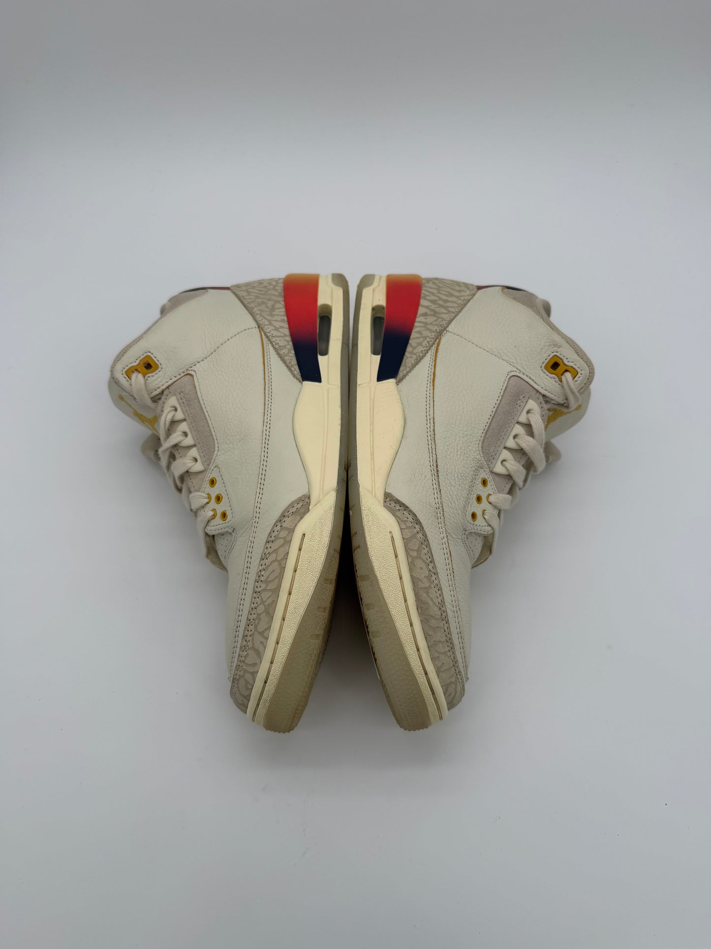 Jordan 3 Retro SP J Balvin Medellín Sunset