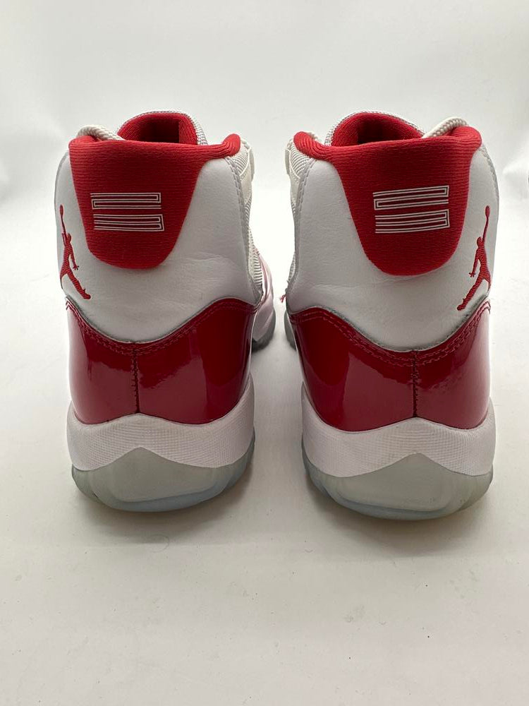 Jordan 11 Retro Cherry (2022)