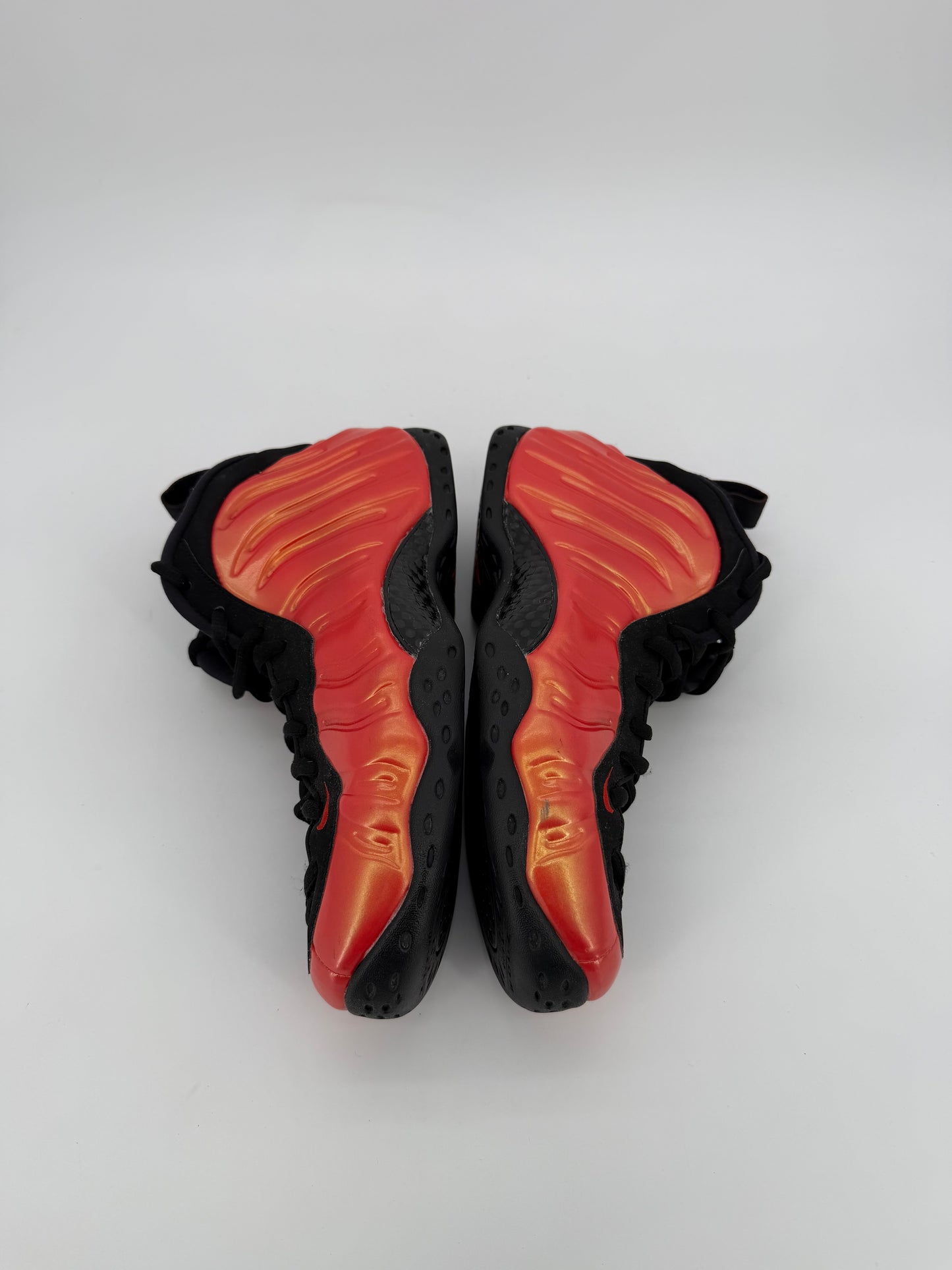 Nike Air Foamposite One Habanero Red