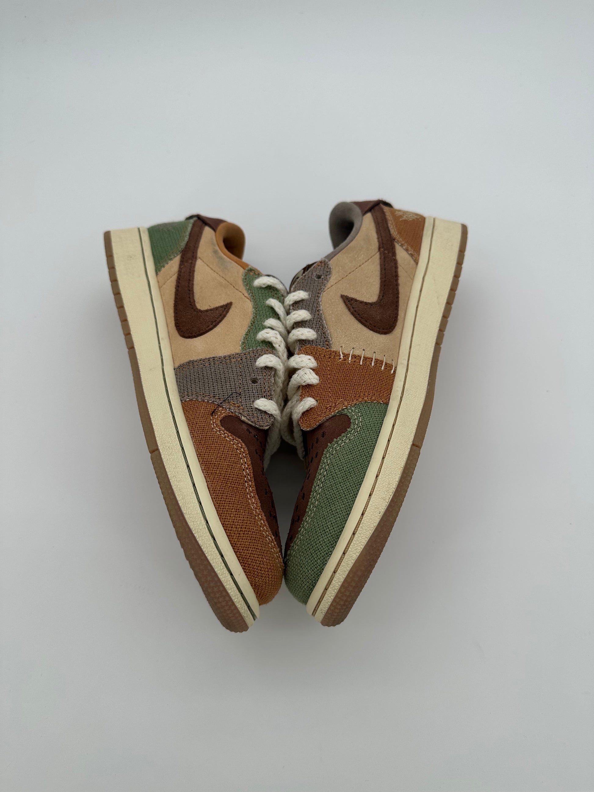 Jordan 1 Retro Low OG Zion Williamson Voodoo