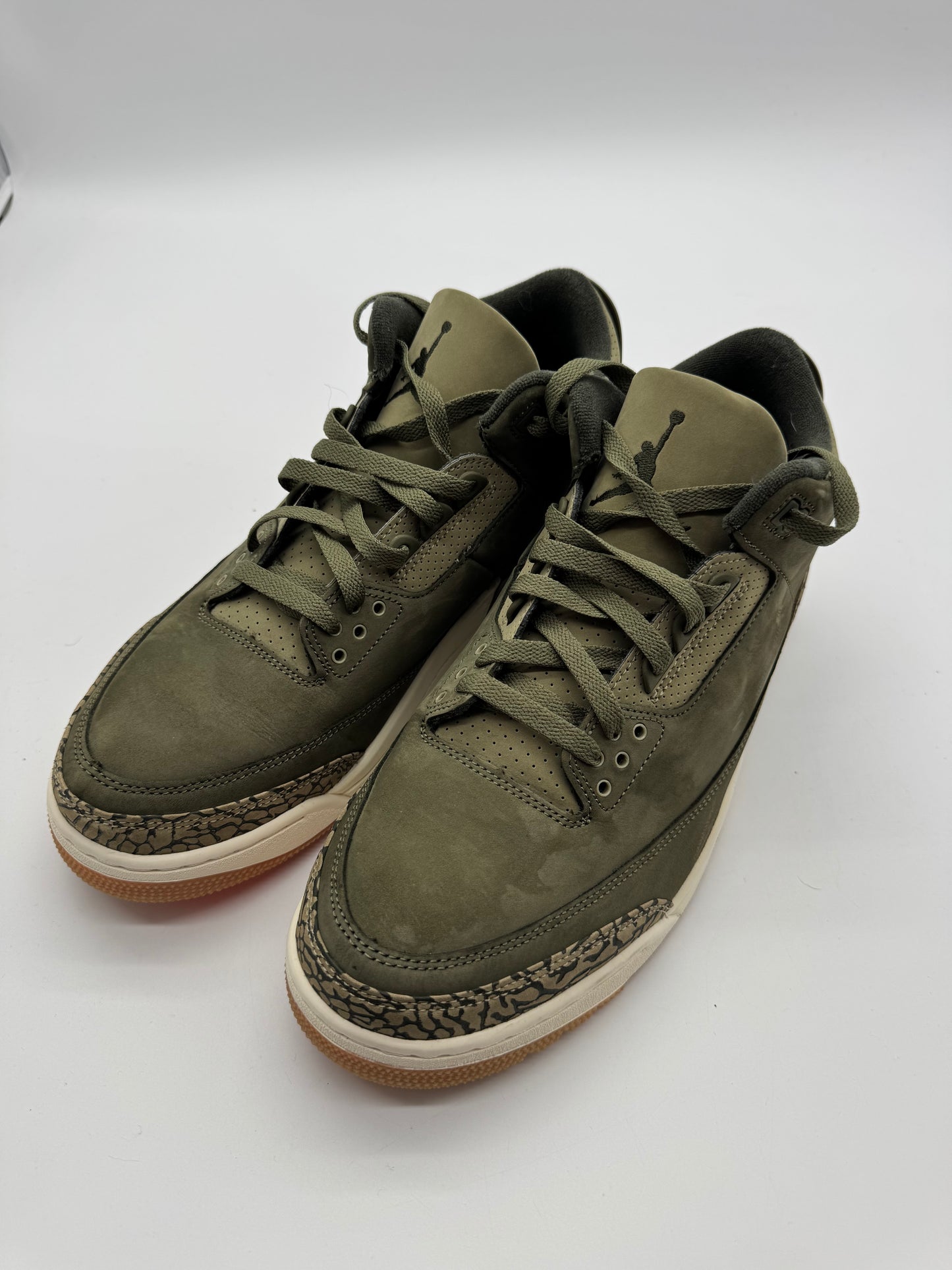 Jordan 3 Retro Family Affair