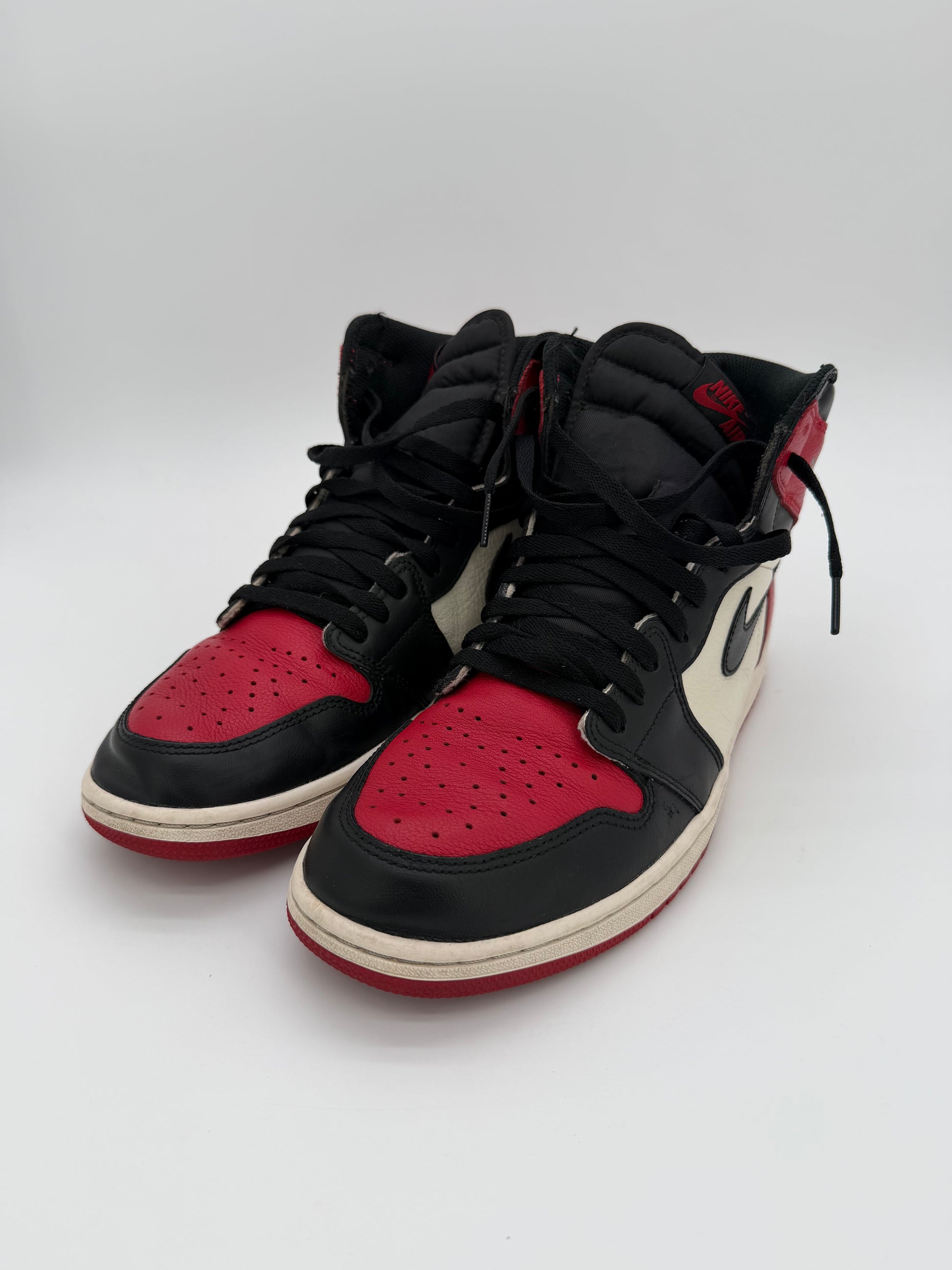 Jordan 1 Retro High Bred Toe