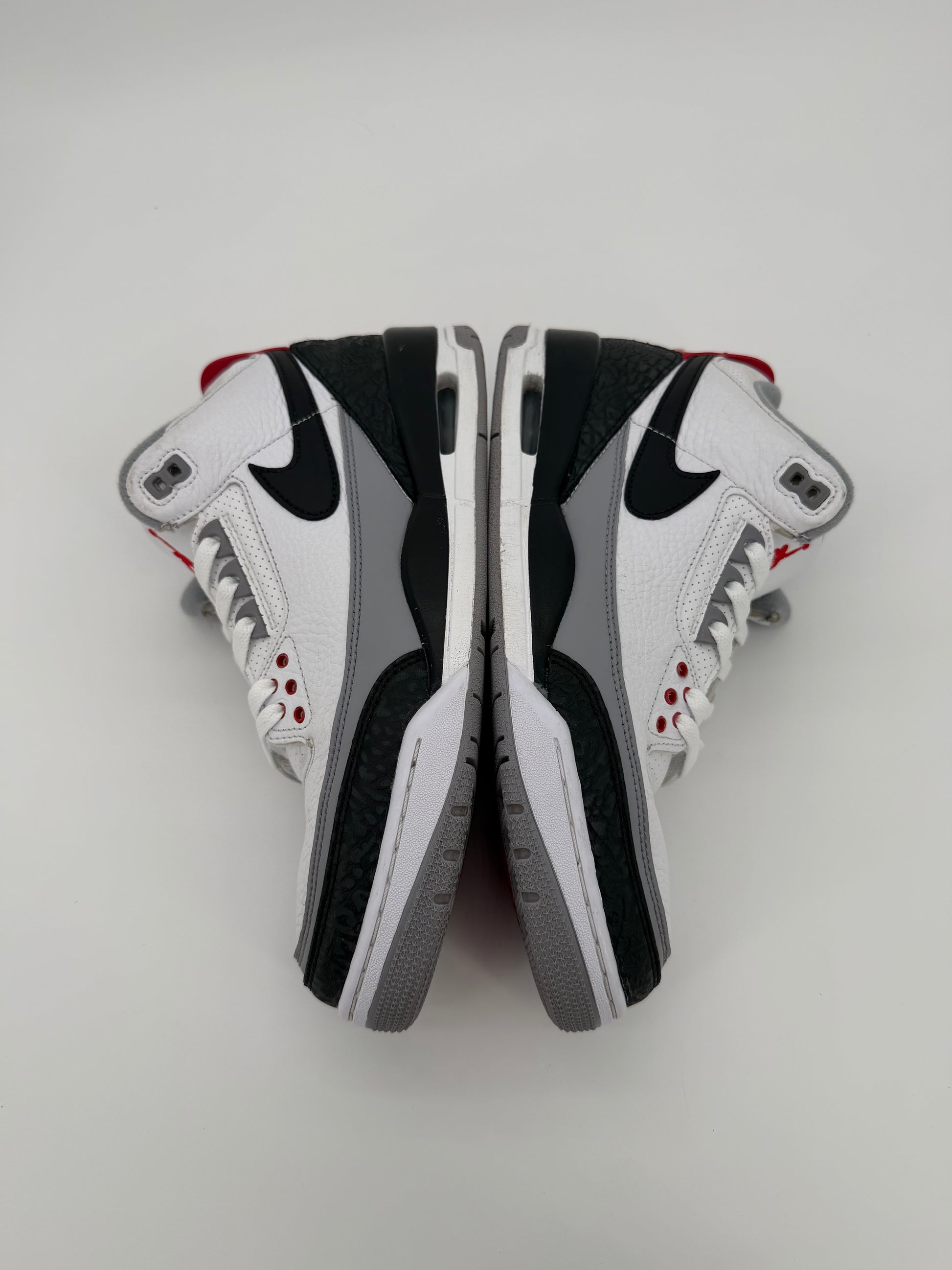 Jordan 3 Retro Tinker Hatfield