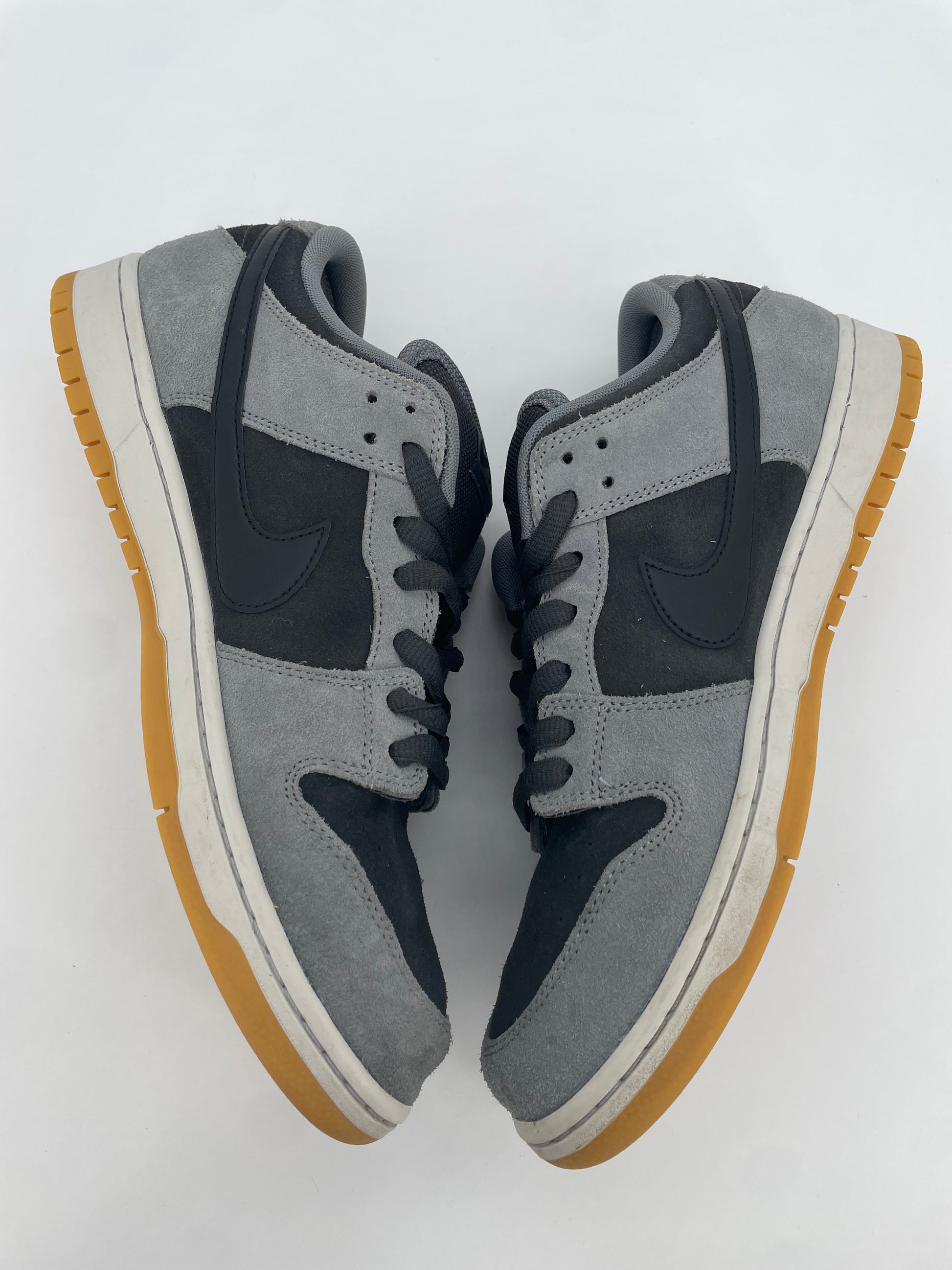 Nike SB Dunk Low Dark Smoke Grey