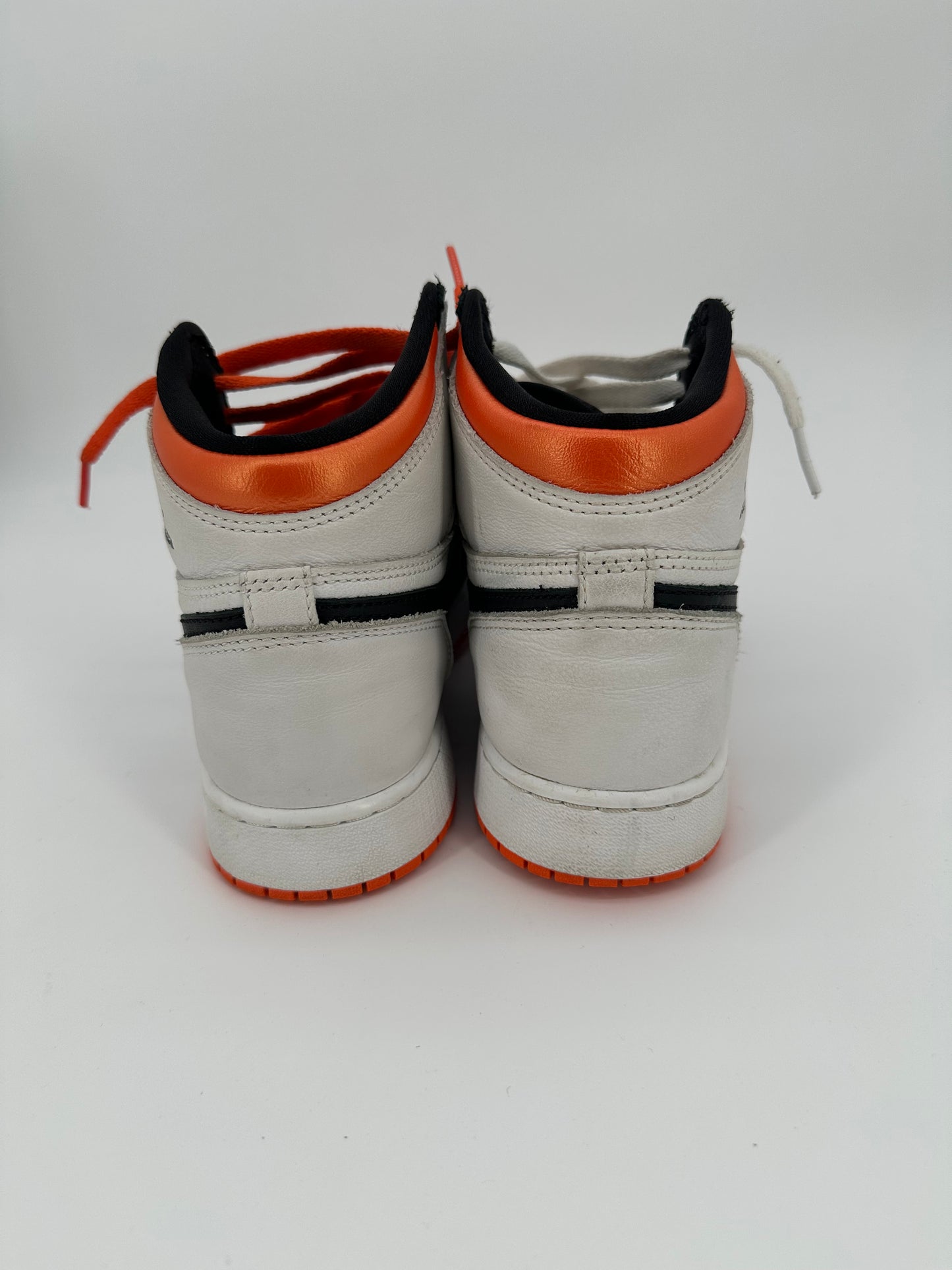 Jordan 1 Retro High Electro Orange