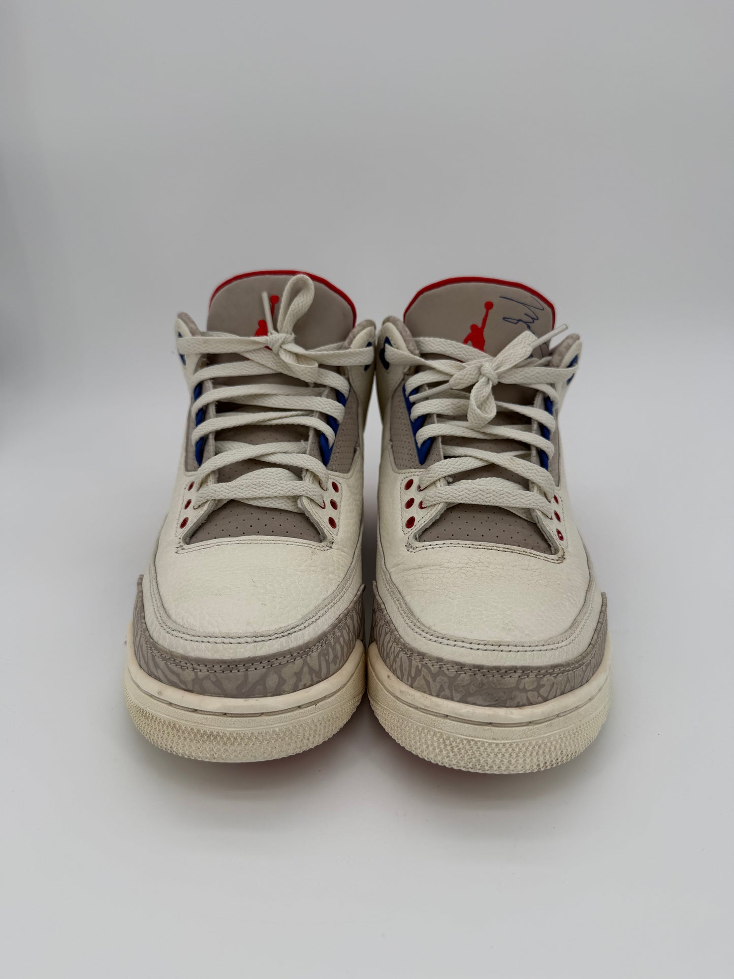 Jordan 3 Retro International Flight