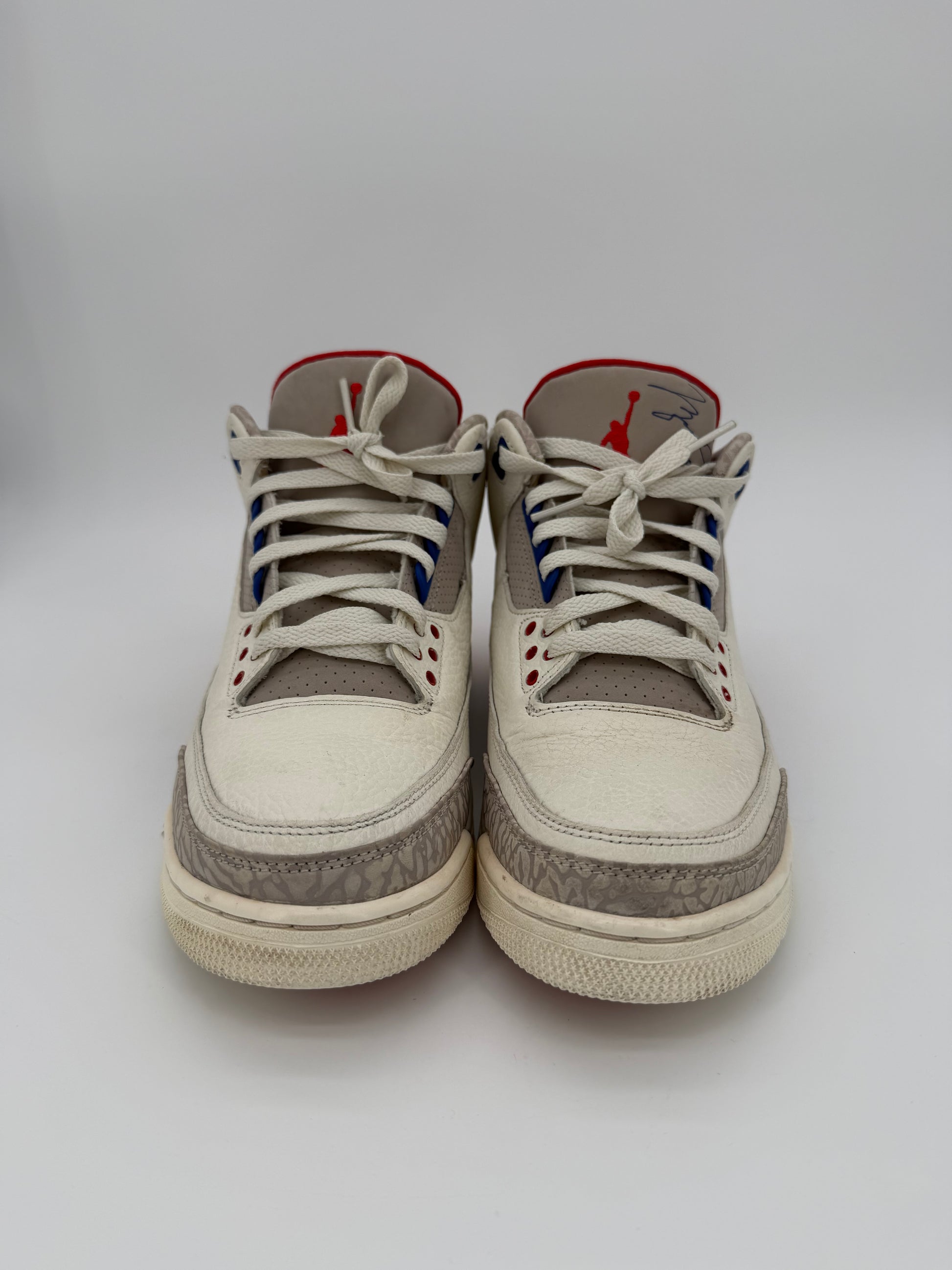 Jordan 3 Retro International Flight