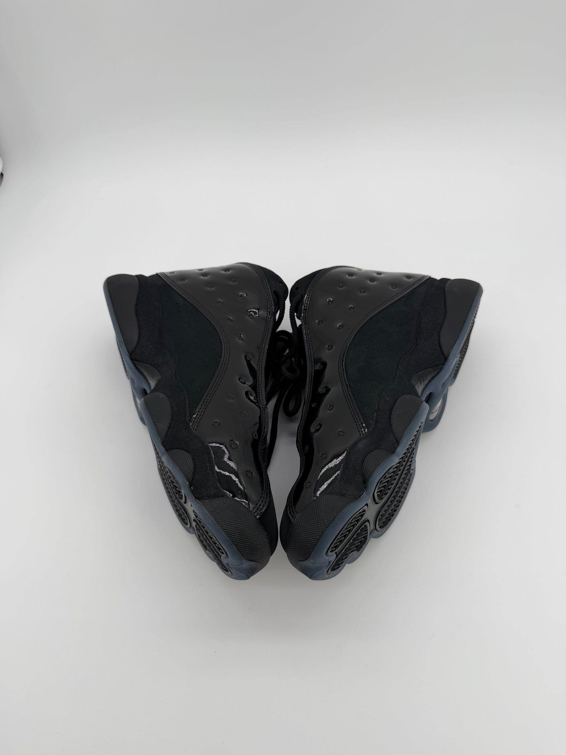 Jordan 13 Retro Cap and Gown