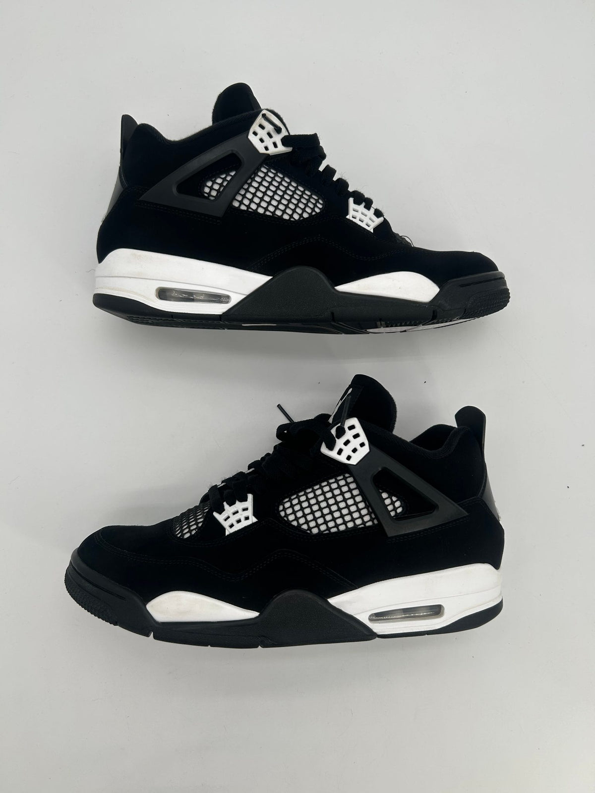 Jordan 4 Retro White Thunder