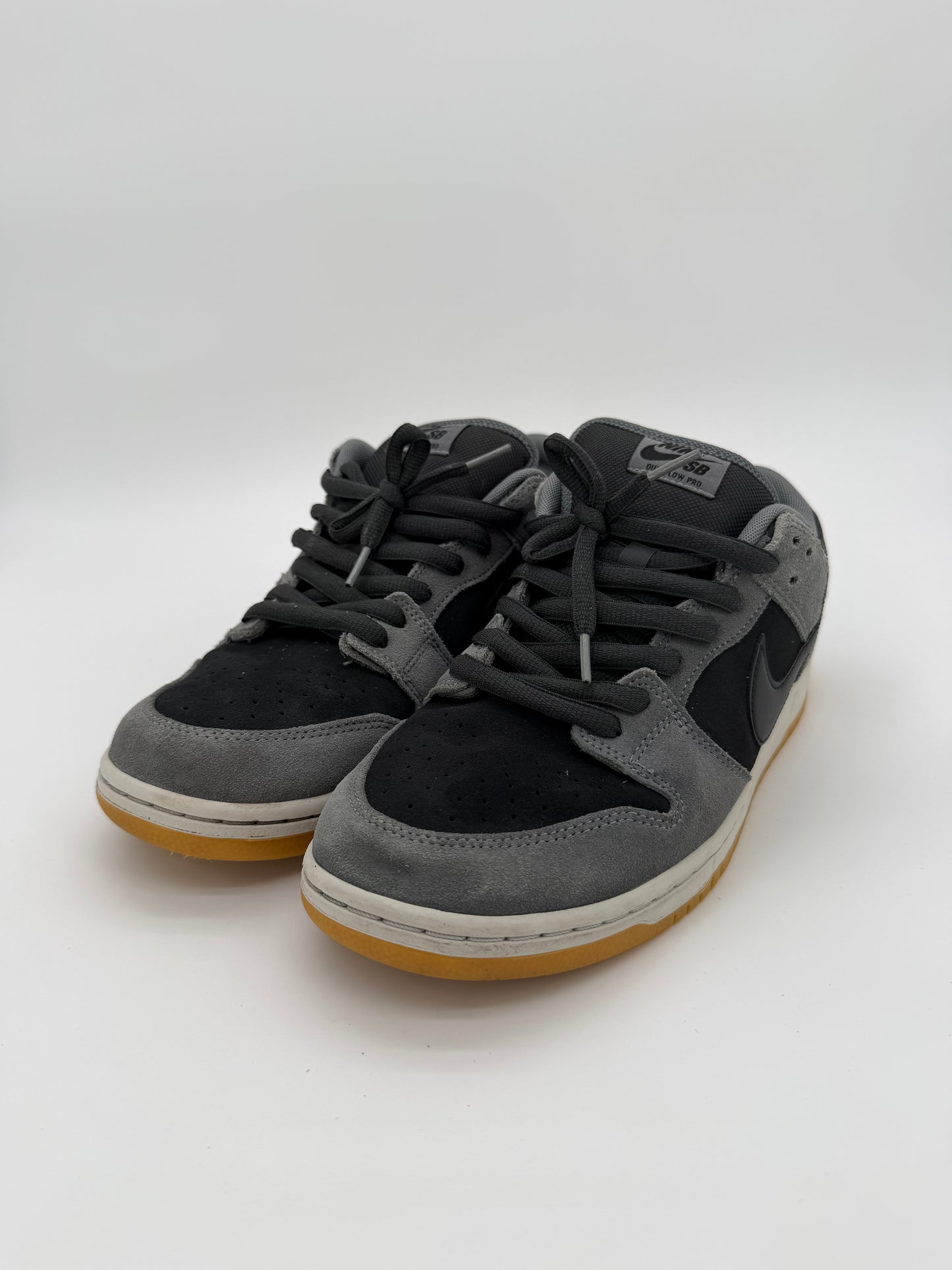Nike SB Dunk Low Dark Smoke Grey