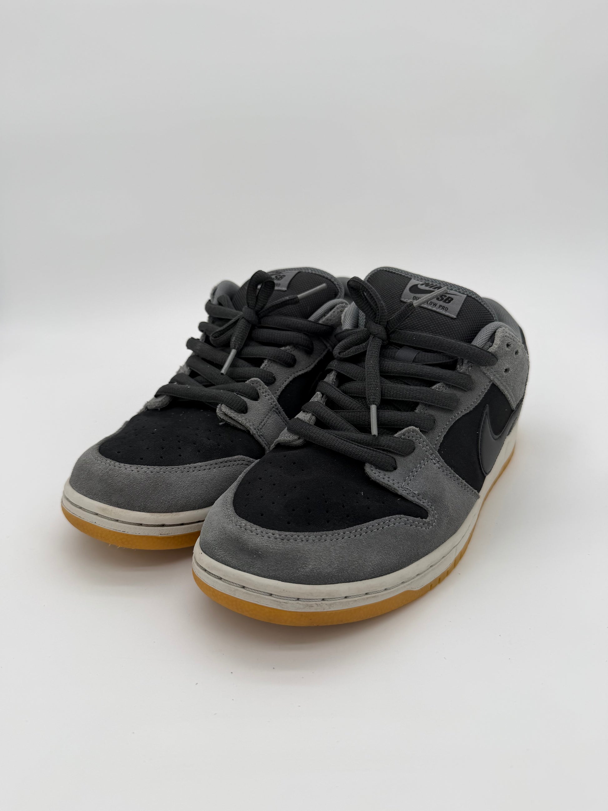 Nike SB Dunk Low Dark Smoke Grey