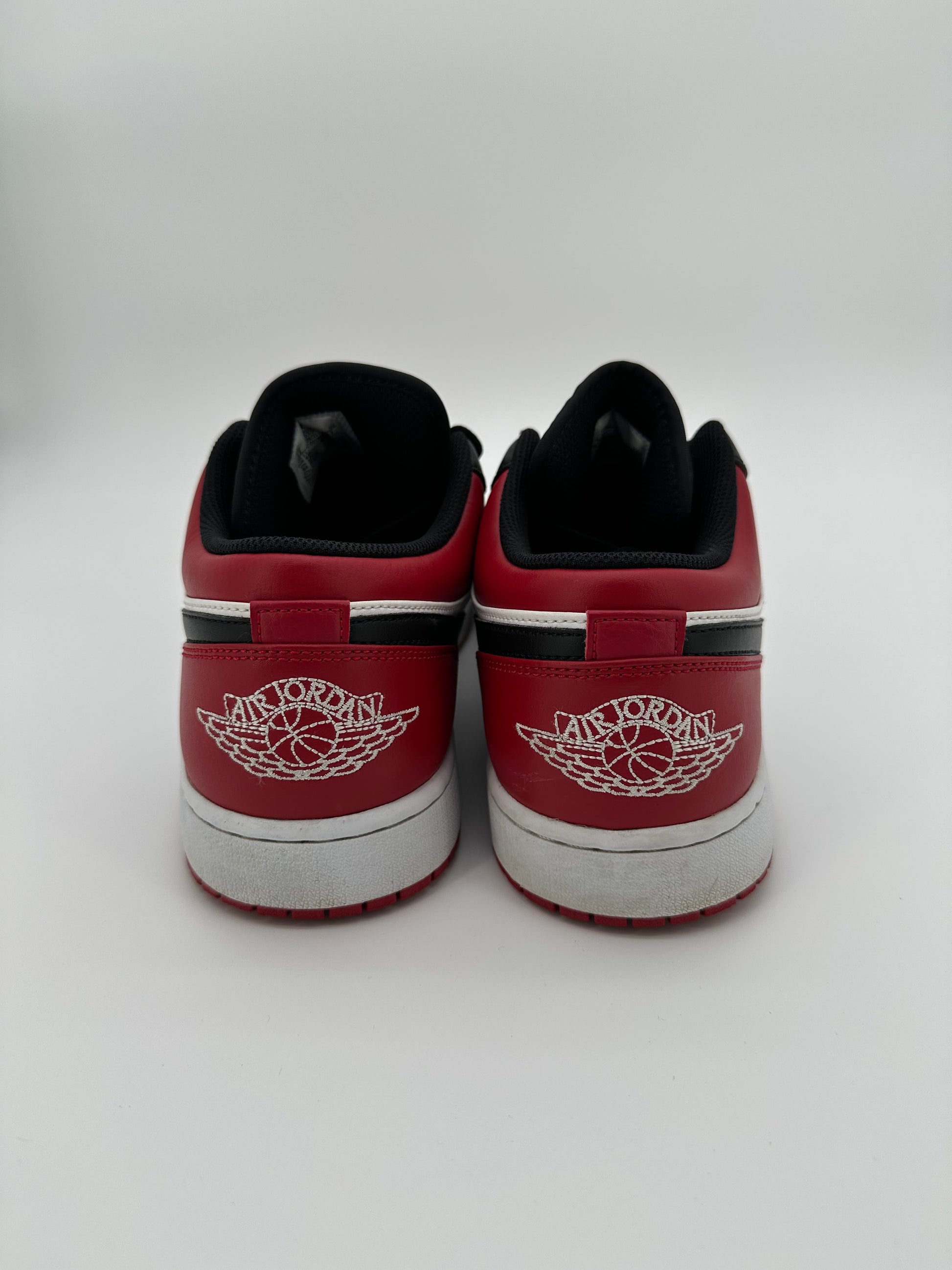 Jordan 1 Low Bred Toe