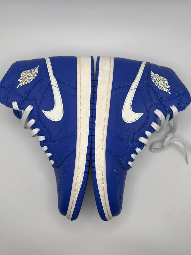 Jordan 1 Retro High Hyper Royal