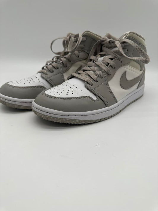 Jordan 1 Mid College Grey