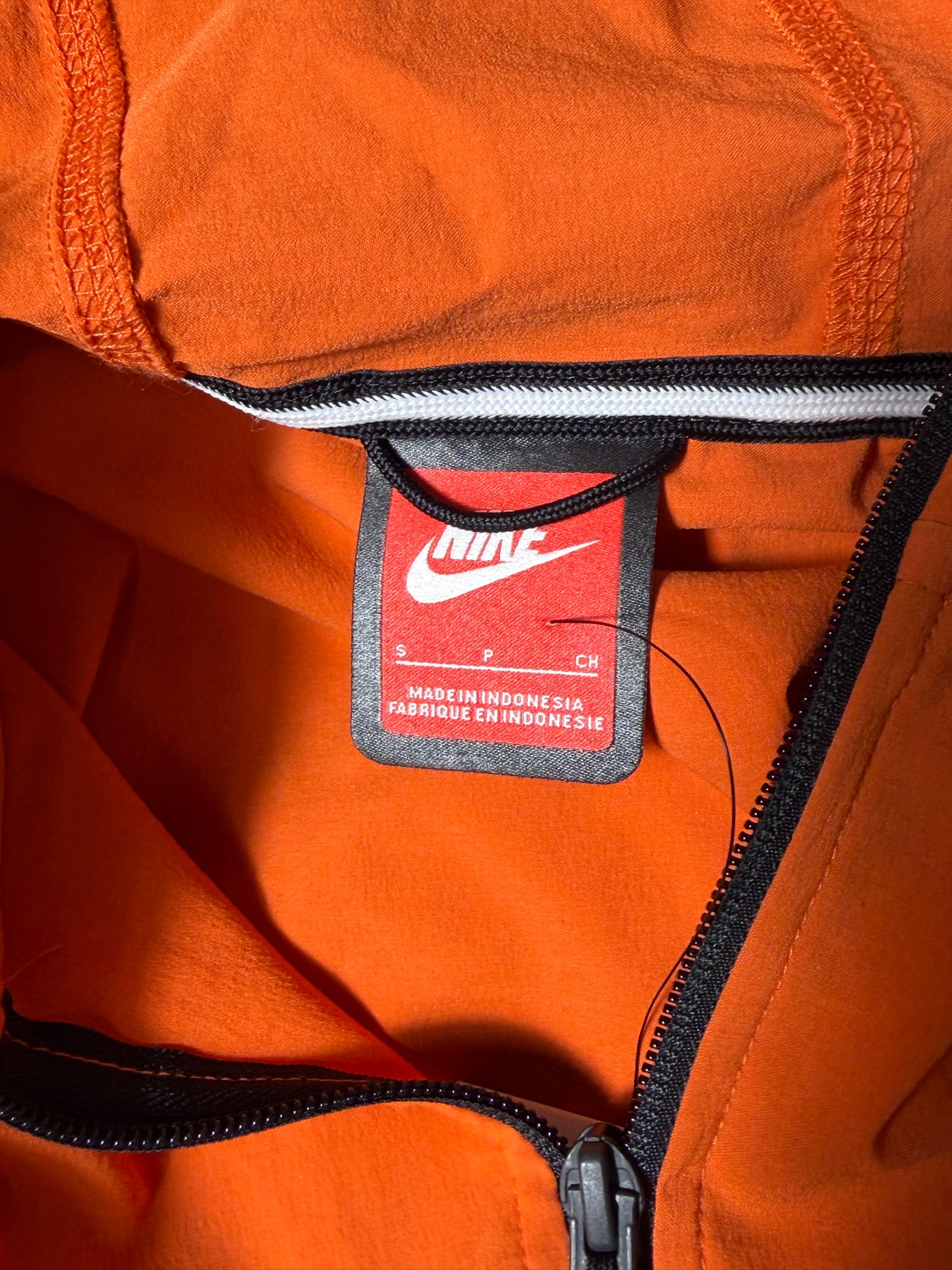Nike Tech Windbreaker/Jacket Orange