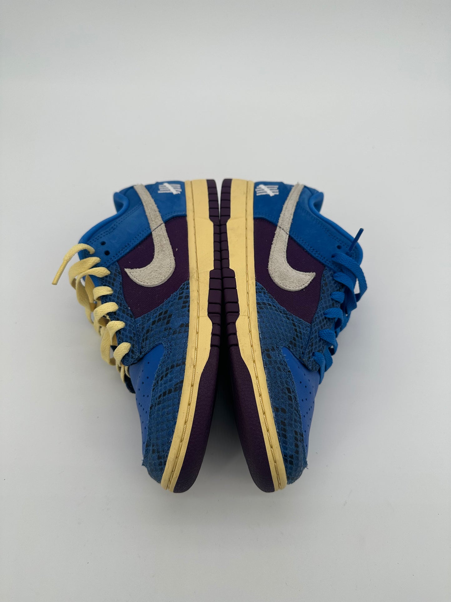 Nike Dunk Low Undefeated 5 On It Dunk vs. AF1