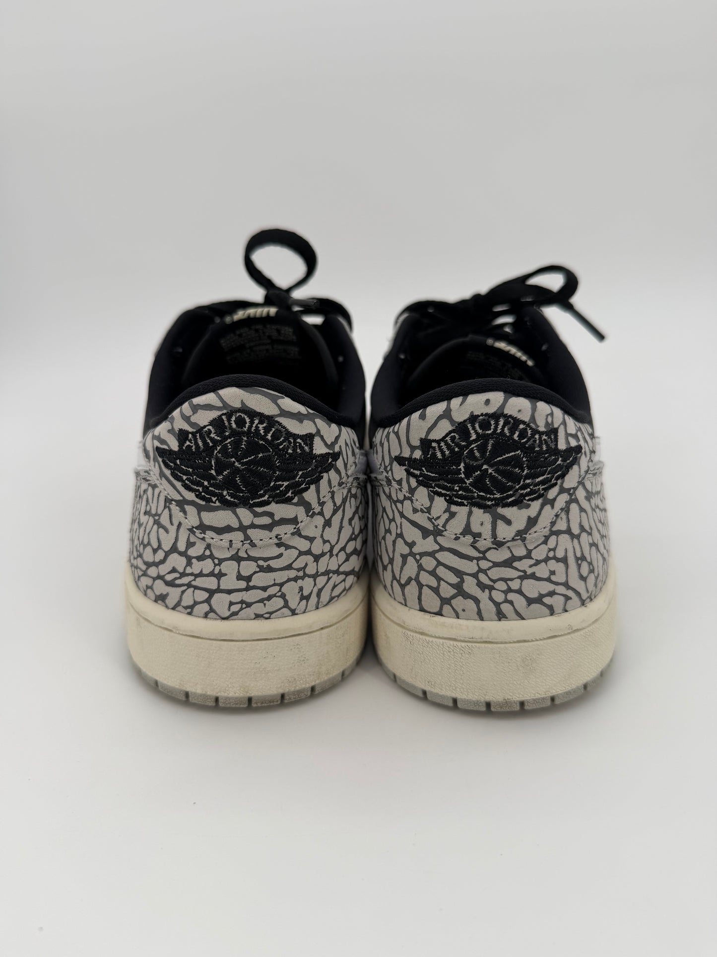 Jordan 1 Retro Low OG Black Cement