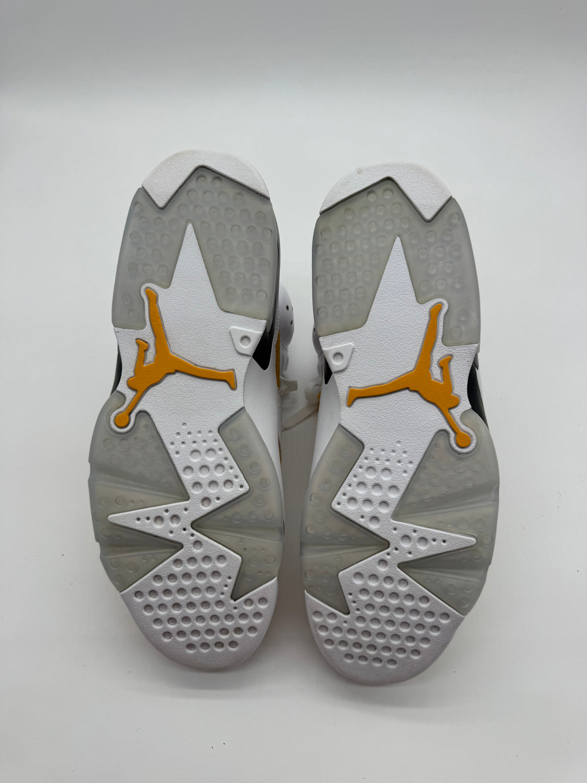Jordan 6 Retro Yellow Ochre