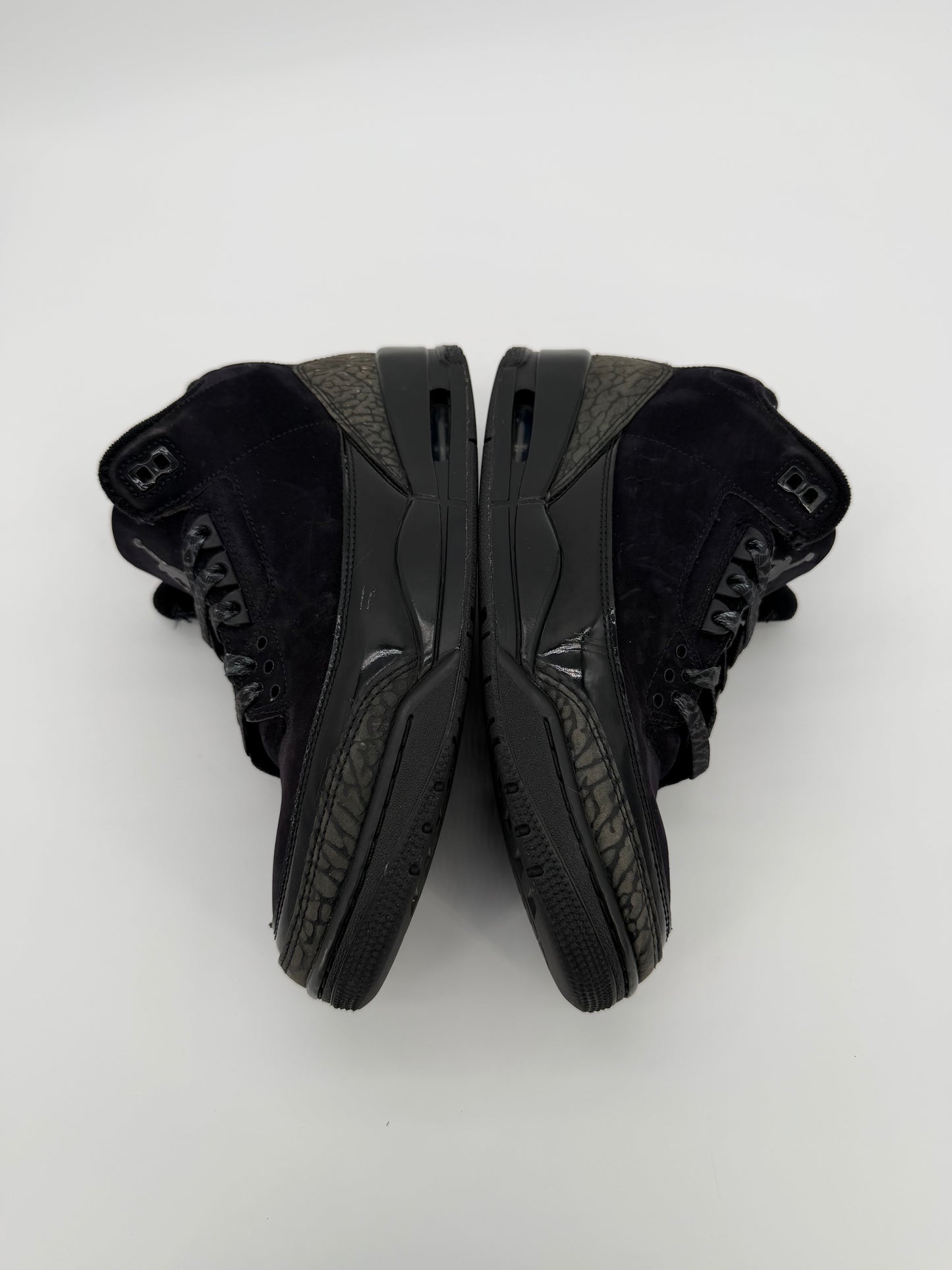 Jordan 3 Retro Black Cat (2025)