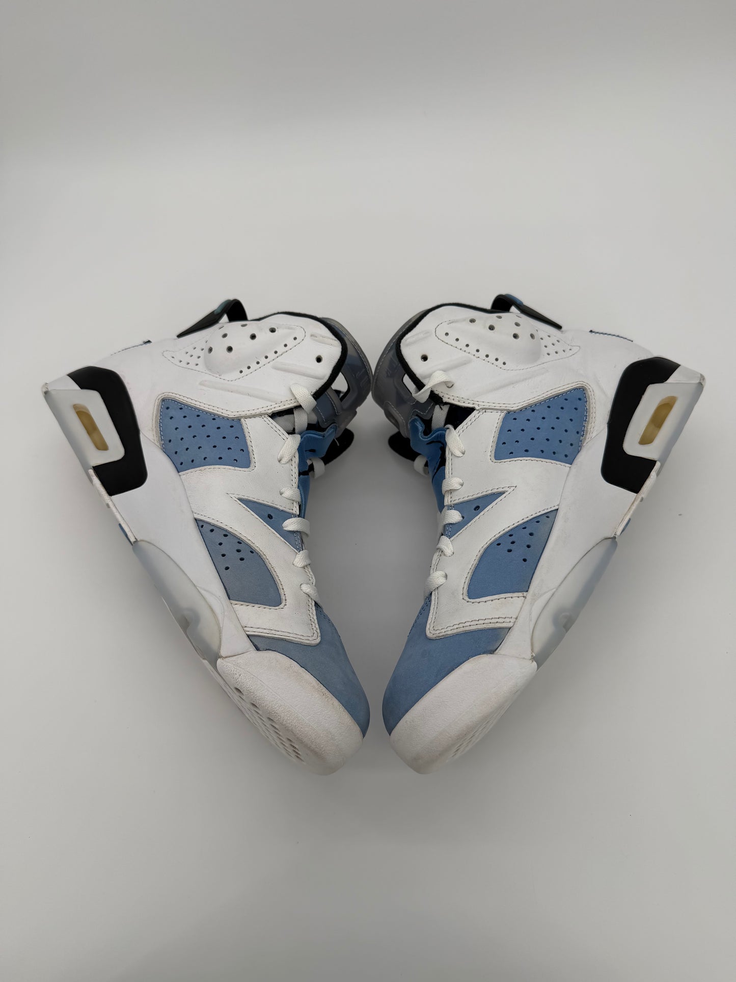 Jordan 6 Retro UNC White