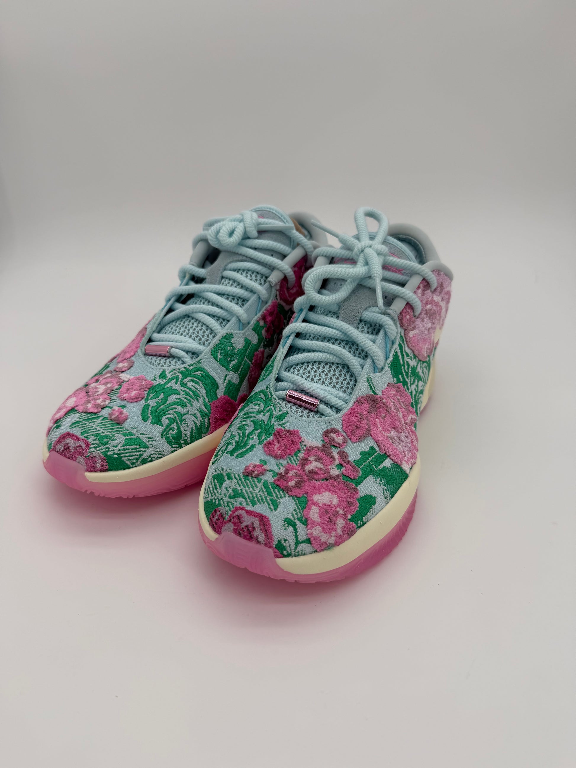 Nike LeBron 21 PRM Pearl of Z (Translucent Outsole)