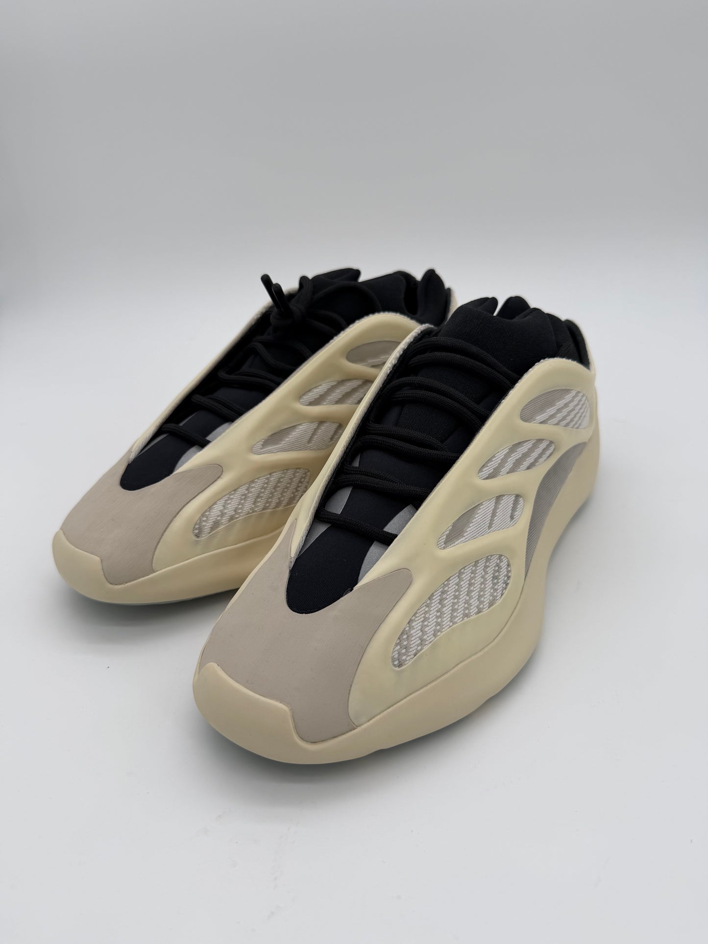 adidas Yeezy 700 V3 Azael